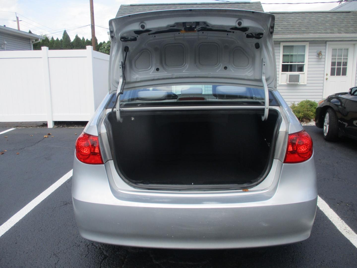 2010 SILVER Hyundai Elantra GLS (KMHDU4AD2AU) with an 2.0L L4 DOHC 16V engine, located at 540a Delsea Drive, Sewell, NJ, 08080, (987) 867-5309, 39.752560, -75.111206- Photo#22