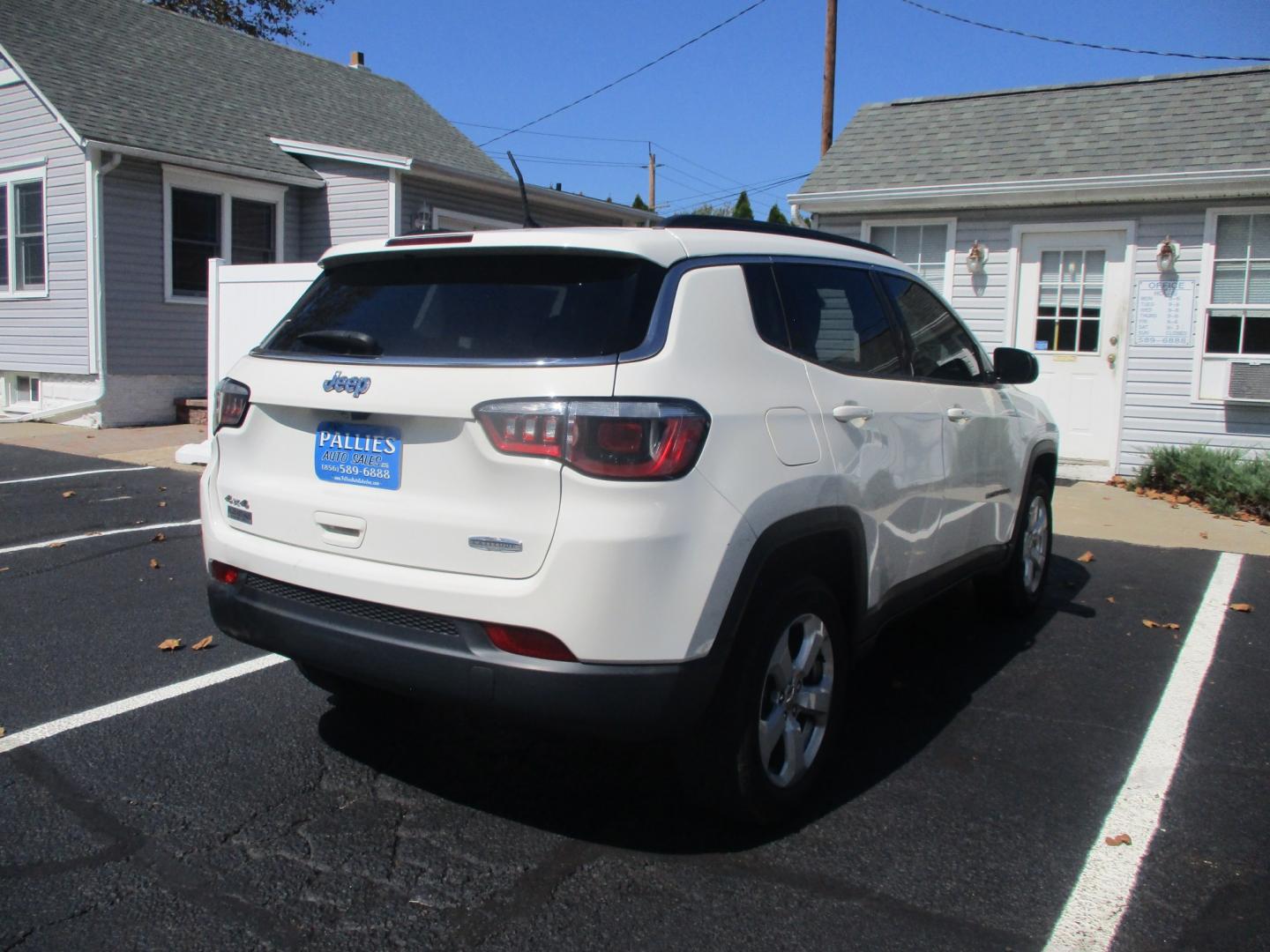 2018 WHITE Jeep Compass Sport 4WD (3C4NJDBB2JT) with an 2.4L L4 DOHC 16V engine, located at 540a Delsea Drive, Sewell, NJ, 08080, (987) 867-5309, 39.752560, -75.111206- Photo#5