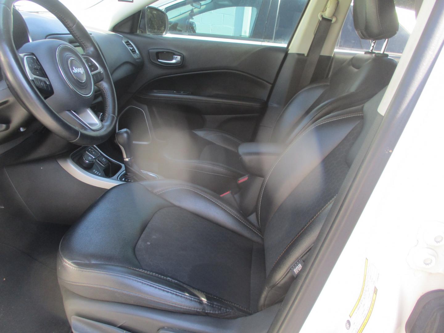 2018 WHITE Jeep Compass Sport 4WD (3C4NJDBB2JT) with an 2.4L L4 DOHC 16V engine, located at 540a Delsea Drive, Sewell, NJ, 08080, (987) 867-5309, 39.752560, -75.111206- Photo#9