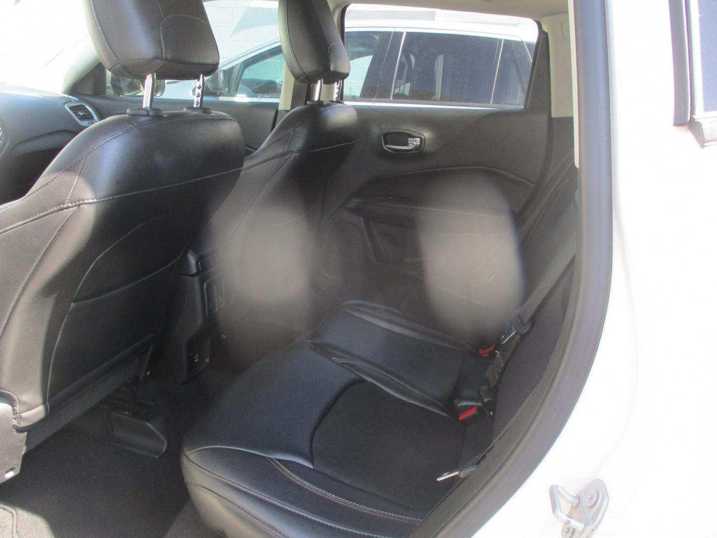 2018 WHITE Jeep Compass Sport 4WD (3C4NJDBB2JT) with an 2.4L L4 DOHC 16V engine, located at 540a Delsea Drive, Sewell, NJ, 08080, (987) 867-5309, 39.752560, -75.111206- Photo#12