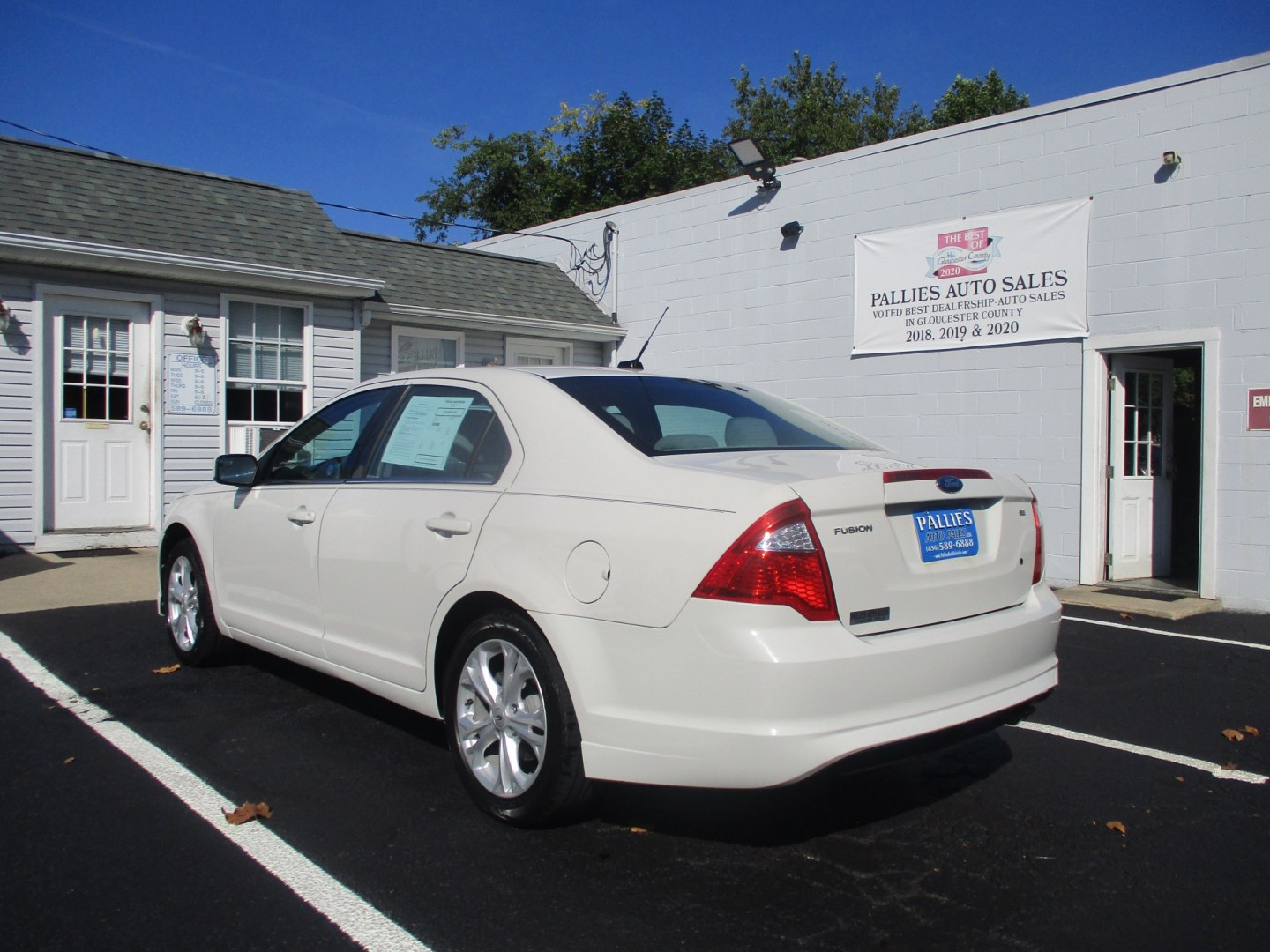 2012 WHITE Ford Fusion SE (3FAHP0HA5CR) with an 2.5L L4 DOHC 16V engine, located at 540a Delsea Drive, Sewell, NJ, 08080, (987) 867-5309, 39.752560, -75.111206- Photo#3
