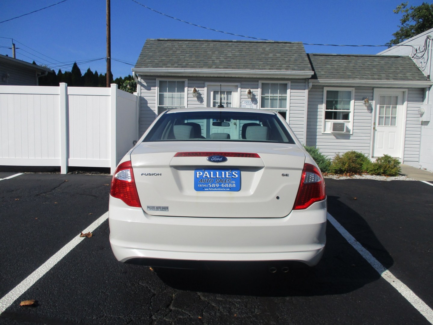 2012 WHITE Ford Fusion SE (3FAHP0HA5CR) with an 2.5L L4 DOHC 16V engine, located at 540a Delsea Drive, Sewell, NJ, 08080, (987) 867-5309, 39.752560, -75.111206- Photo#6