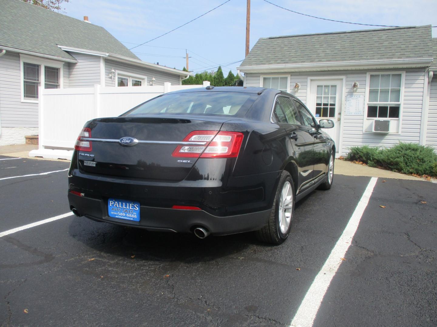 2017 BLACK Ford Taurus SEL FWD (1FAHP2E85HG) with an 3.5L V6 DOHC 24V engine, 6A transmission, located at 540a Delsea Drive, Sewell, NJ, 08080, (987) 867-5309, 39.752560, -75.111206- Photo#7