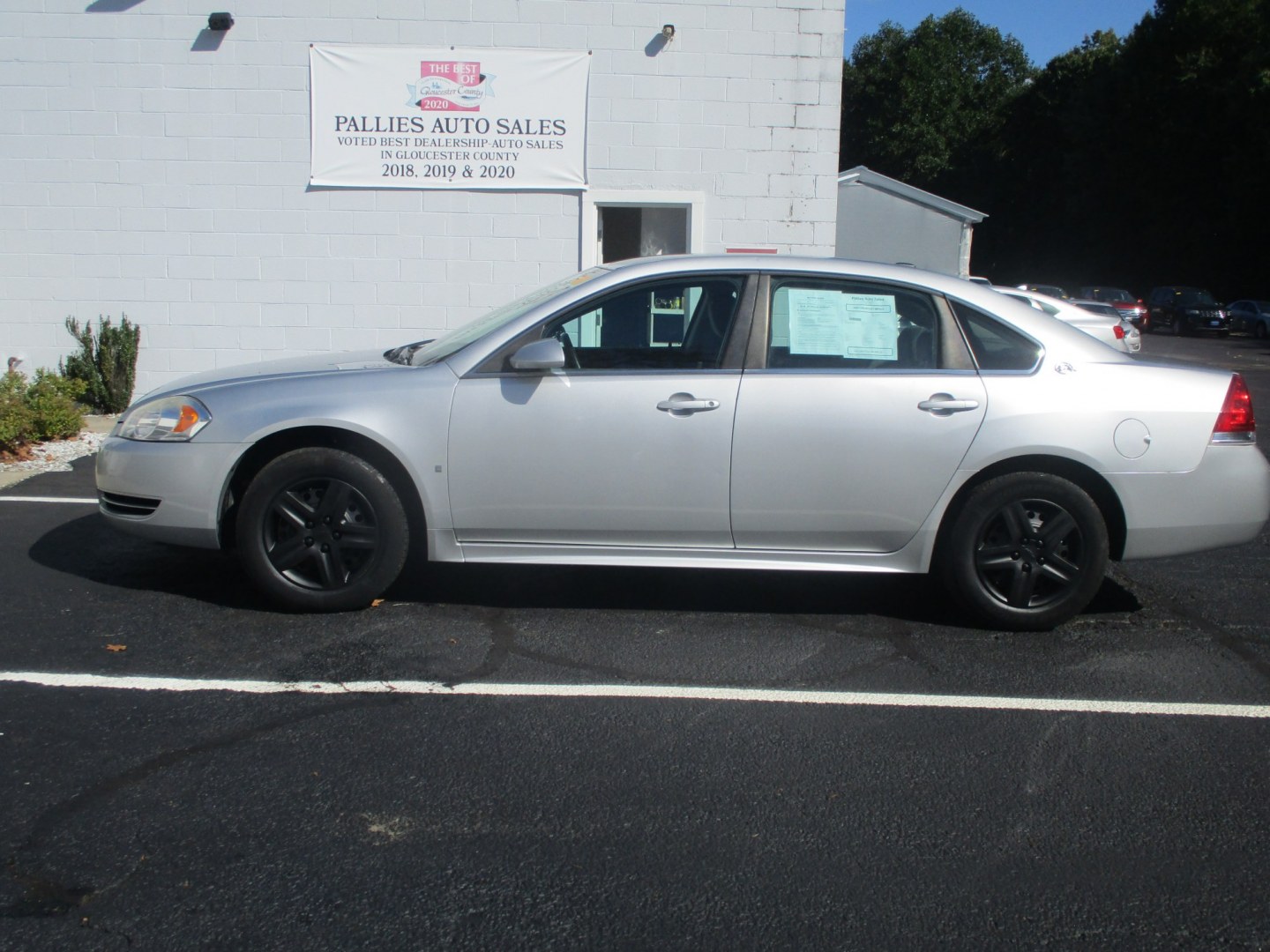 2009 SILVER /BLACK Chevrolet Impala LS (2G1WB57N491) with an 3.5L V6 OHV 16V engine, 4A transmission, located at 540a Delsea Drive, Sewell, NJ, 08080, (987) 867-5309, 39.752560, -75.111206- Photo#2