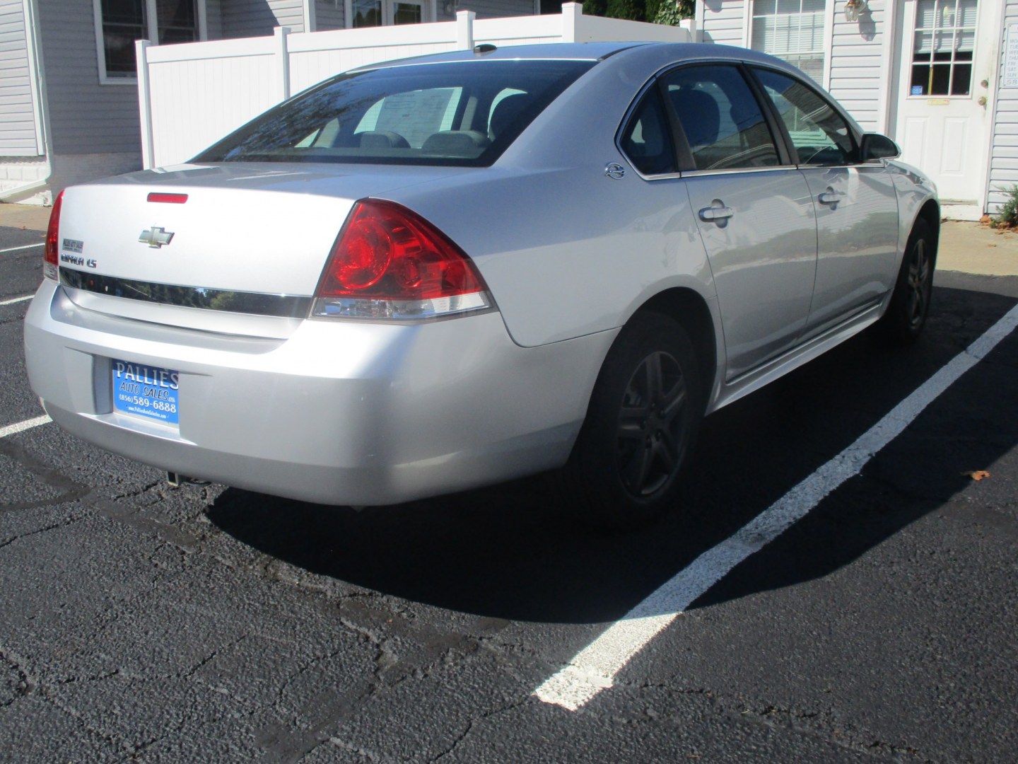 2009 SILVER /BLACK Chevrolet Impala LS (2G1WB57N491) with an 3.5L V6 OHV 16V engine, 4A transmission, located at 540a Delsea Drive, Sewell, NJ, 08080, (987) 867-5309, 39.752560, -75.111206- Photo#5