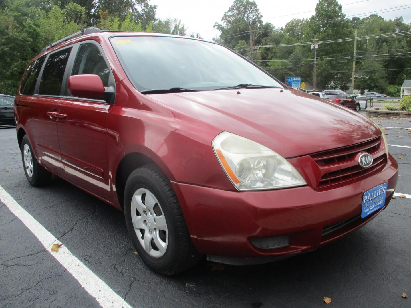 2008 RED Kia Sedona EX LWB (KNDMB233386) with an 3.8L V6 DOHC 24V engine, 5A OD transmission, located at 540a Delsea Drive, Sewell, NJ, 08080, (987) 867-5309, 39.752560, -75.111206- Photo#7