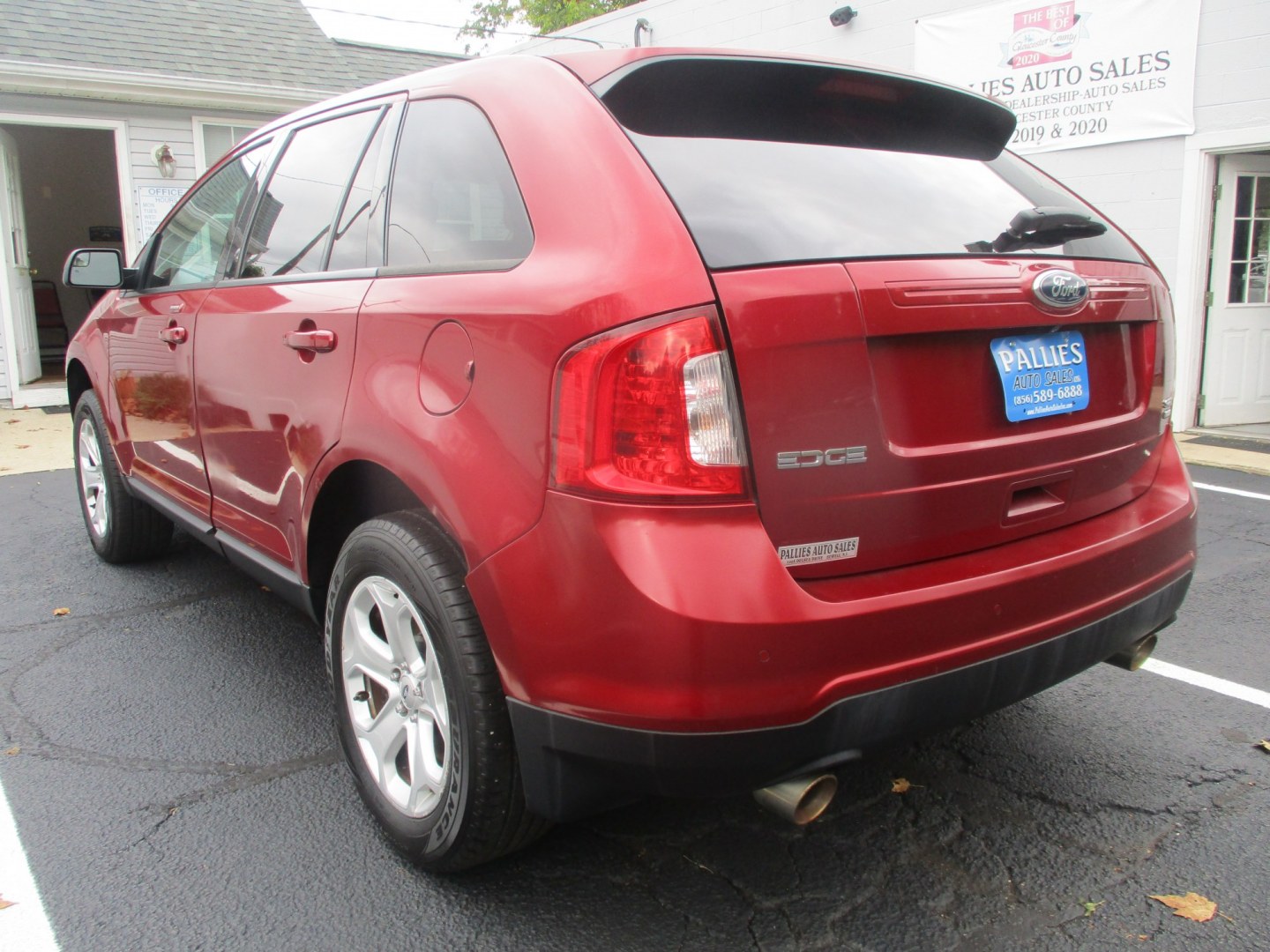 2013 RED Ford Edge SEL AWD (2FMDK4JC7DB) with an 3.5L V6 DOHC 24V engine, 6A transmission, located at 540a Delsea Drive, Sewell, NJ, 08080, (987) 867-5309, 39.752560, -75.111206- Photo#2