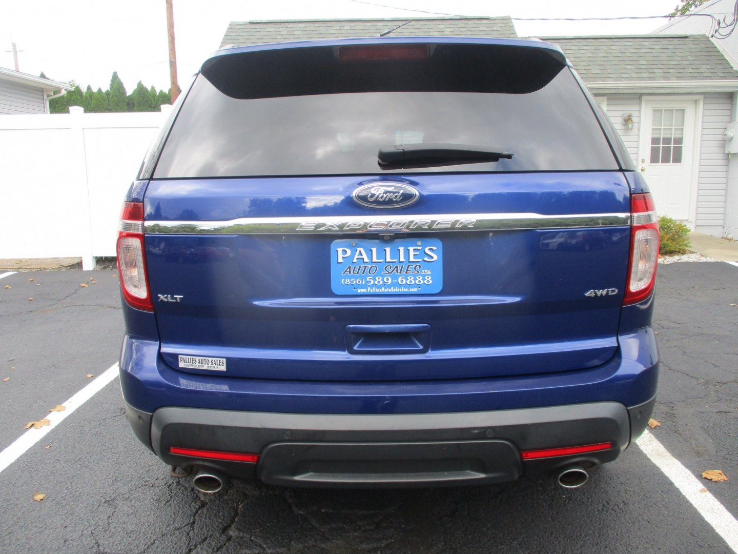 2015 BLUE Ford Explorer XLT 4WD (1FM5K8D86FG) with an 3.5L V6 DOHC 24V engine, 6-Speed Automatic transmission, located at 540a Delsea Drive, Sewell, NJ, 08080, (987) 867-5309, 39.752560, -75.111206- Photo#3