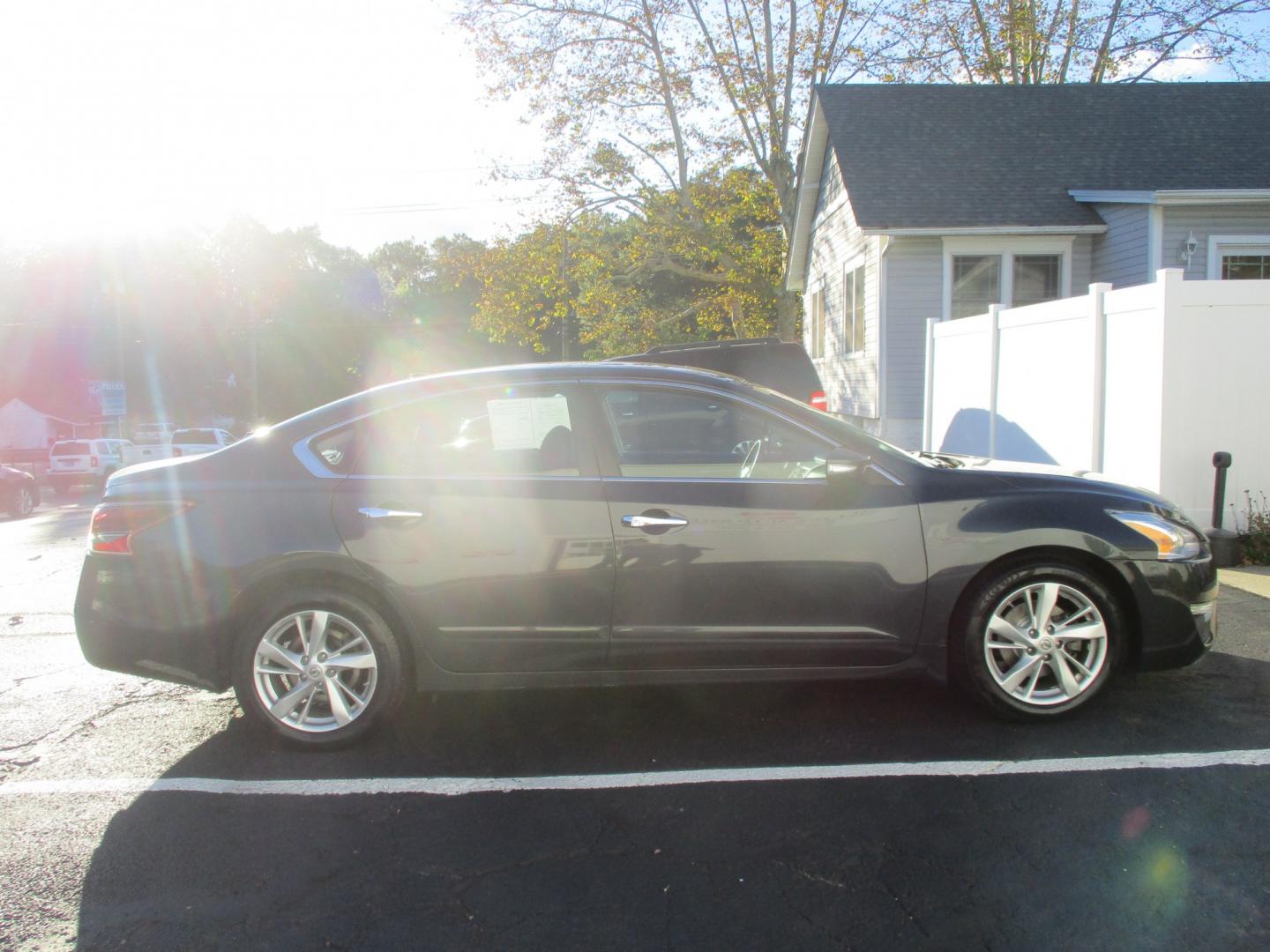 2013 BLACK Nissan Altima 2.5 S (1N4AL3AP9DC) with an 2.5L L4 DOHC 16V engine, located at 540a Delsea Drive, Sewell, NJ, 08080, (987) 867-5309, 39.752560, -75.111206- Photo#8