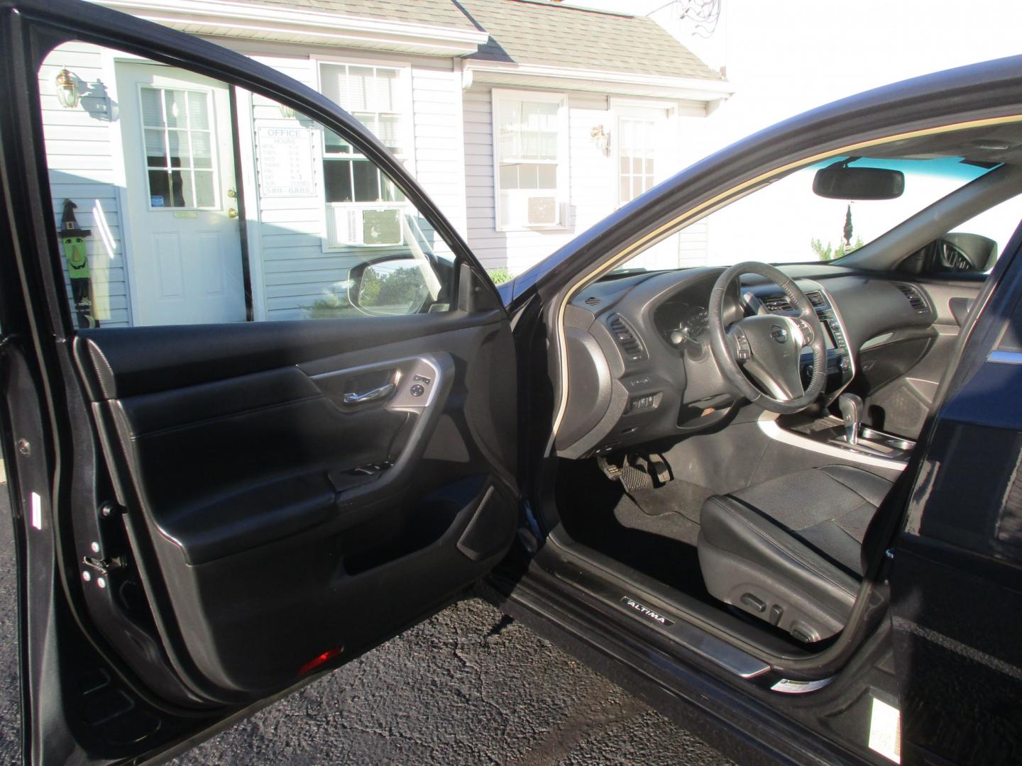 2013 BLACK Nissan Altima 2.5 S (1N4AL3AP9DC) with an 2.5L L4 DOHC 16V engine, located at 540a Delsea Drive, Sewell, NJ, 08080, (987) 867-5309, 39.752560, -75.111206- Photo#11