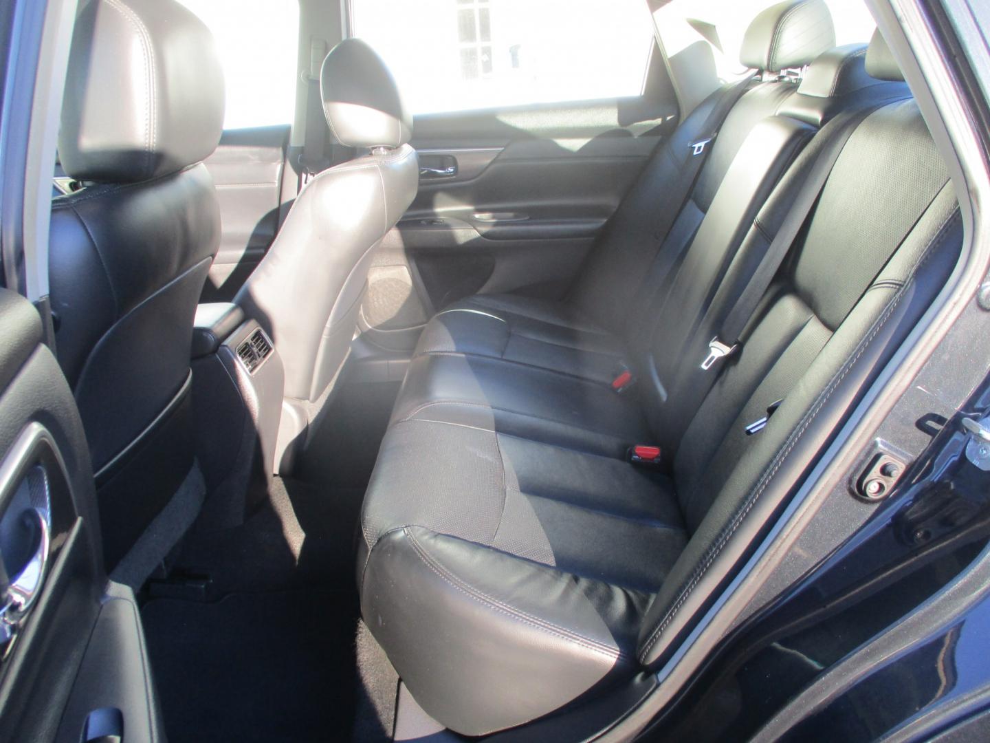 2013 BLACK Nissan Altima 2.5 S (1N4AL3AP9DC) with an 2.5L L4 DOHC 16V engine, located at 540a Delsea Drive, Sewell, NJ, 08080, (987) 867-5309, 39.752560, -75.111206- Photo#16