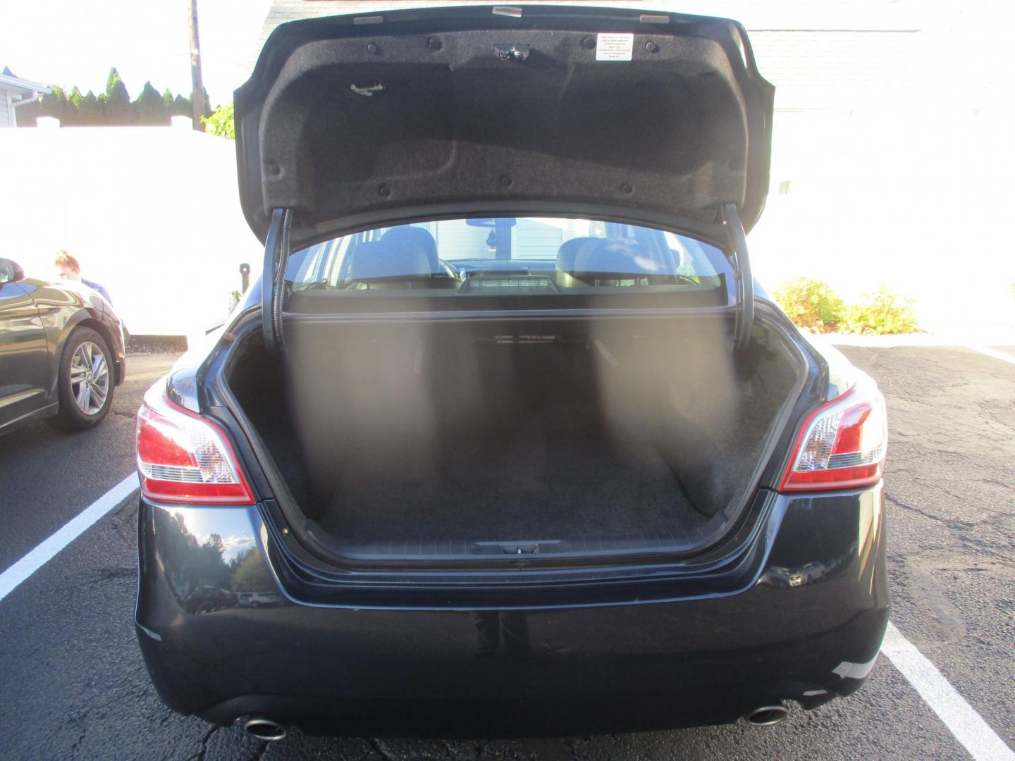 2013 BLACK Nissan Altima 2.5 S (1N4AL3AP9DC) with an 2.5L L4 DOHC 16V engine, located at 540a Delsea Drive, Sewell, NJ, 08080, (987) 867-5309, 39.752560, -75.111206- Photo#27