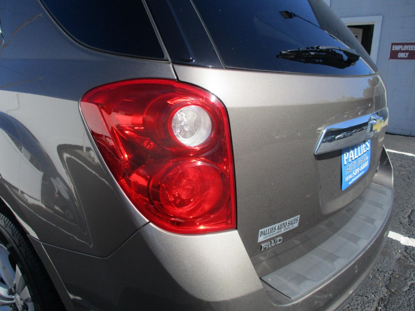 2012 GRAY Chevrolet Equinox LTZ AWD (2GNFLGE52C6) with an 3.0L V6 DOHC 24V engine, 6-Speed Automatic transmission, located at 540a Delsea Drive, Sewell, NJ, 08080, (987) 867-5309, 39.752560, -75.111206- Photo#4