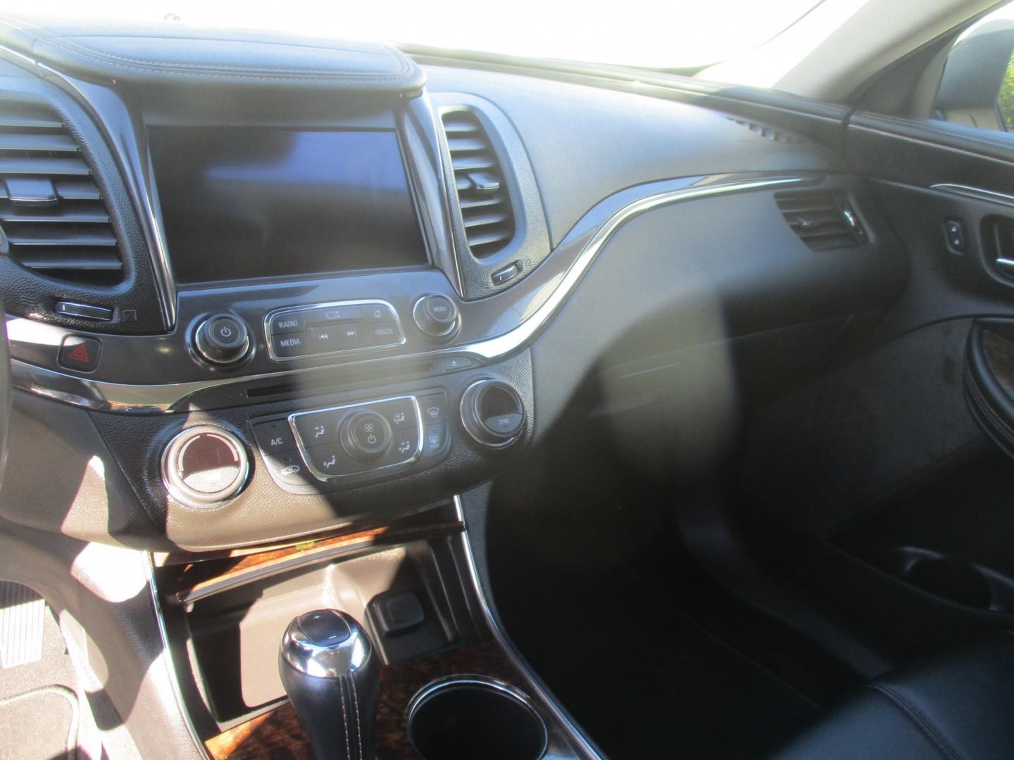 2014 SILVER Chevrolet Impala 1LT (1G1115SL3EU) with an 2.5L L4 DOHC 16V engine, 6-Speed Automatic transmission, located at 540a Delsea Drive, Sewell, NJ, 08080, (987) 867-5309, 39.752560, -75.111206- Photo#18