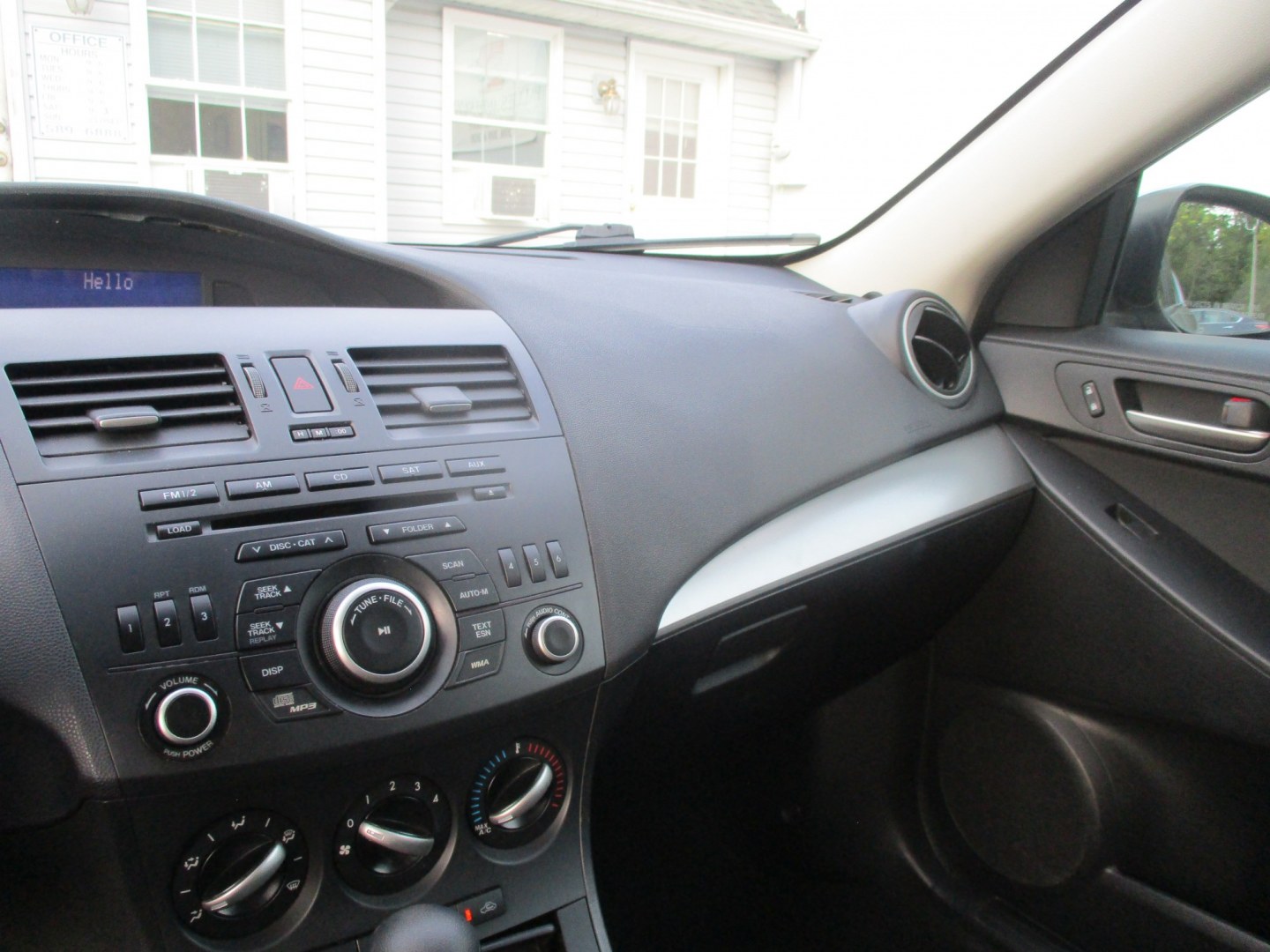 2012 SILVER Mazda MAZDA3 i Sport 4-Door (JM1BL1UGXC1) with an 2.0L L4 DOHC 16V engine, located at 540a Delsea Drive, Sewell, NJ, 08080, (987) 867-5309, 39.752560, -75.111206- Photo#19