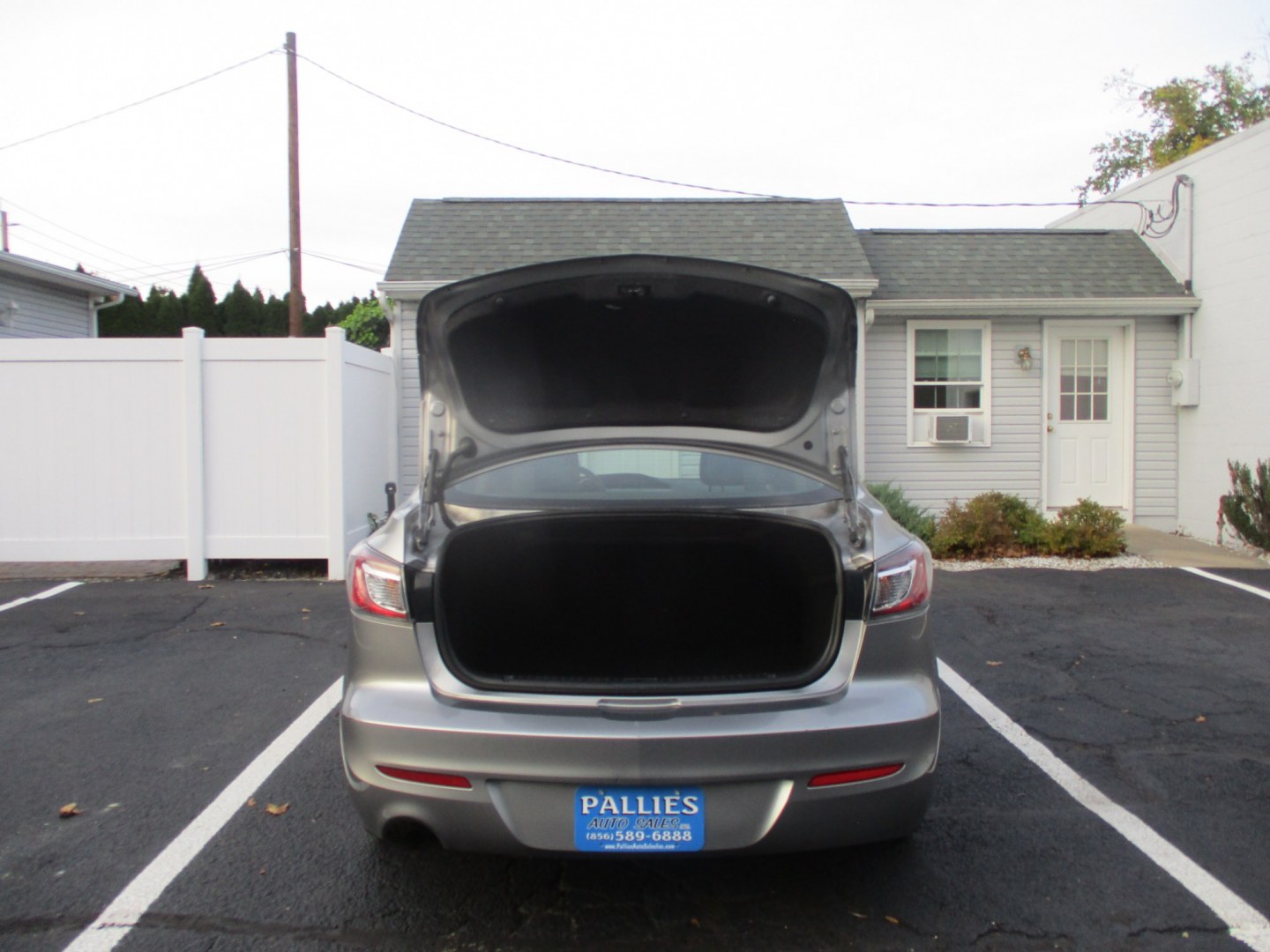 2012 SILVER Mazda MAZDA3 i Sport 4-Door (JM1BL1UGXC1) with an 2.0L L4 DOHC 16V engine, located at 540a Delsea Drive, Sewell, NJ, 08080, (987) 867-5309, 39.752560, -75.111206- Photo#23