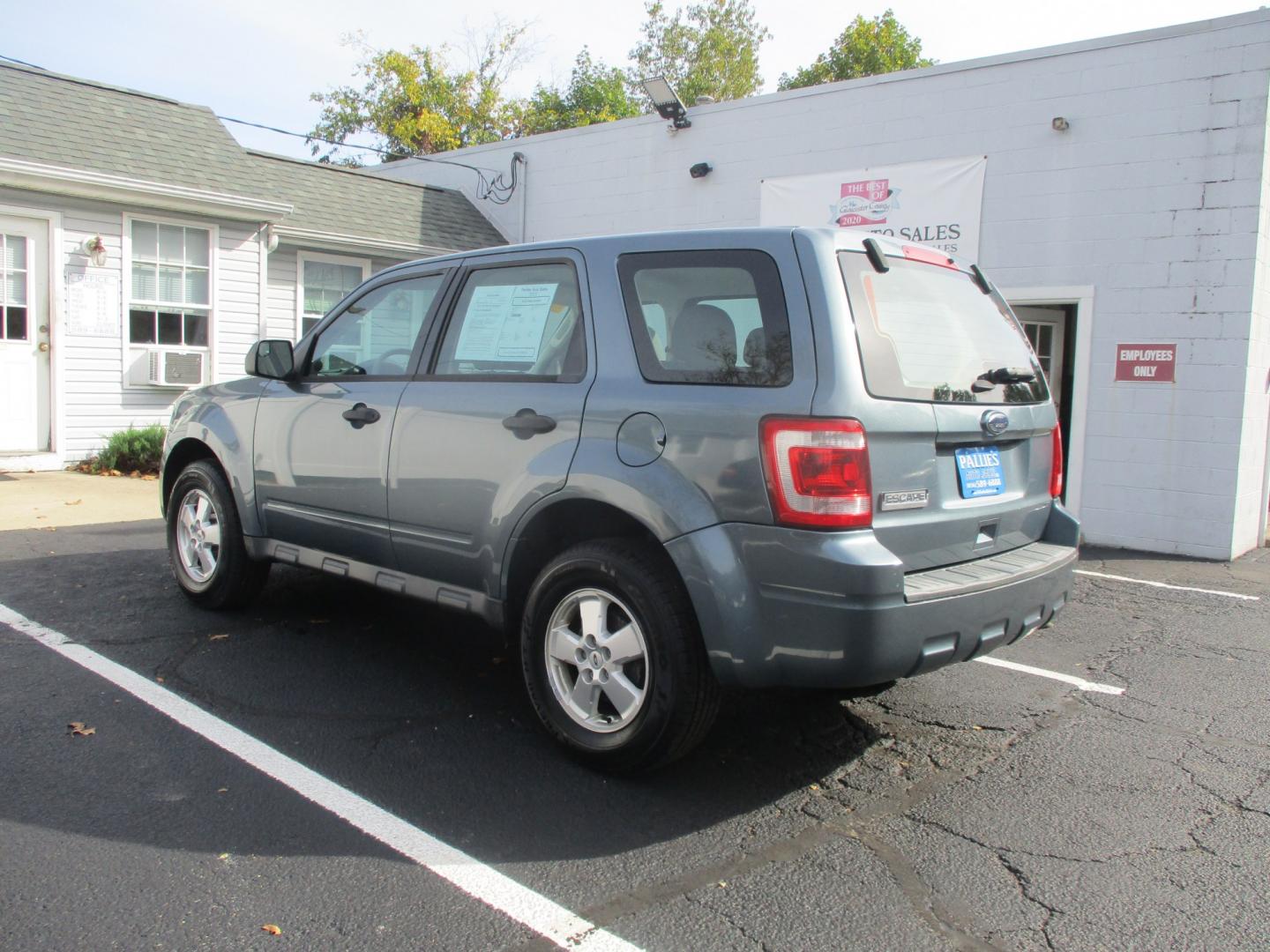 2012 BLUE Ford Escape XLS FWD (1FMCU0C73CK) with an 2.5L L4 DOHC 16V engine, located at 540a Delsea Drive, Sewell, NJ, 08080, (987) 867-5309, 39.752560, -75.111206- Photo#3