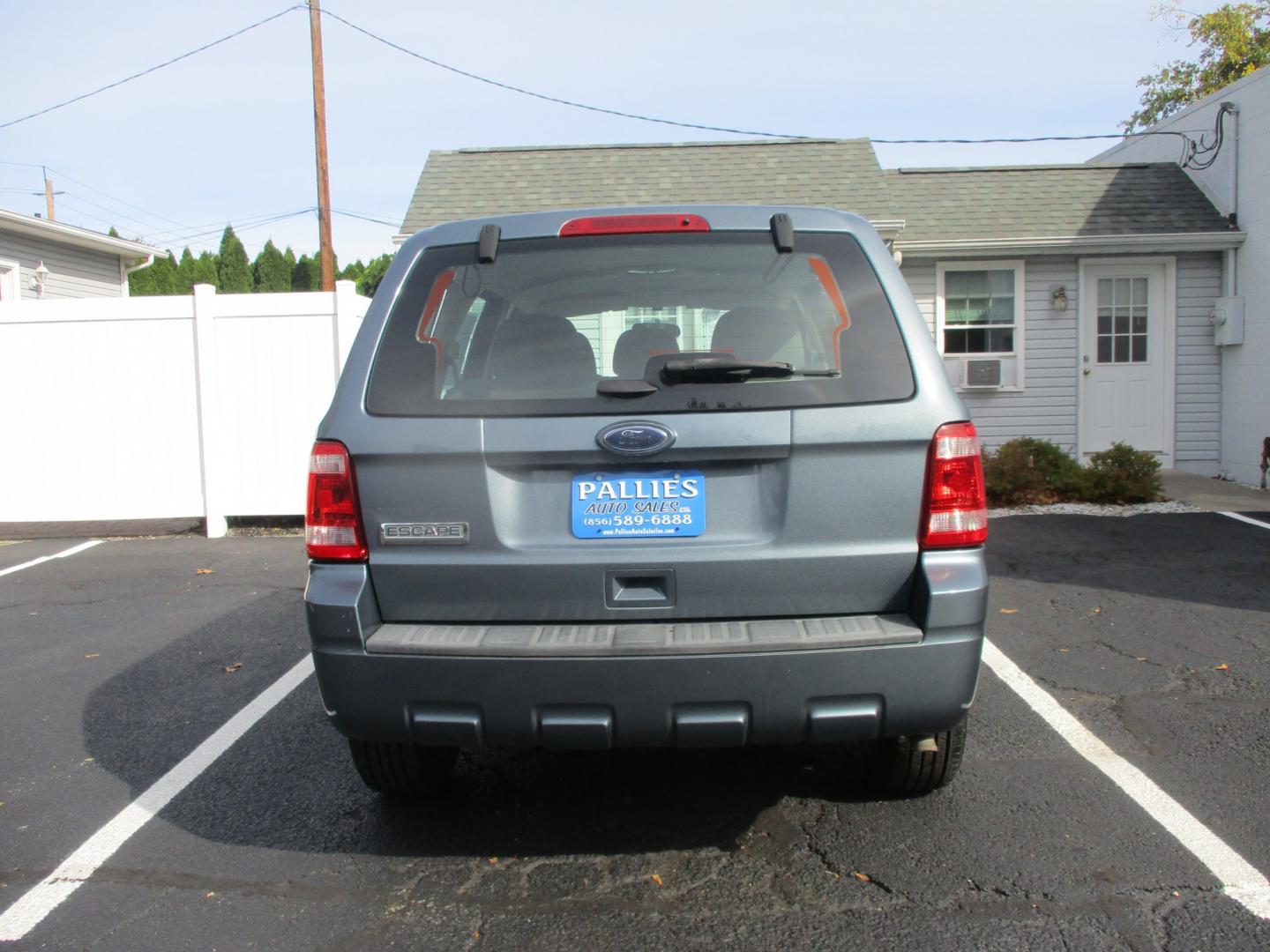 2012 BLUE Ford Escape XLS FWD (1FMCU0C73CK) with an 2.5L L4 DOHC 16V engine, located at 540a Delsea Drive, Sewell, NJ, 08080, (987) 867-5309, 39.752560, -75.111206- Photo#6