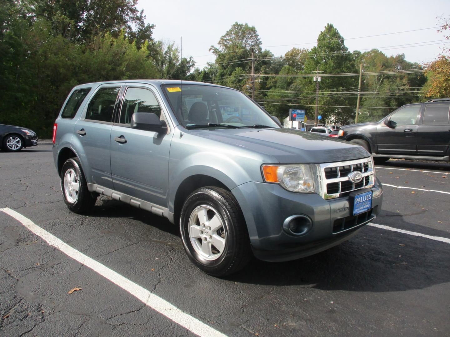 2012 BLUE Ford Escape XLS FWD (1FMCU0C73CK) with an 2.5L L4 DOHC 16V engine, located at 540a Delsea Drive, Sewell, NJ, 08080, (987) 867-5309, 39.752560, -75.111206- Photo#9