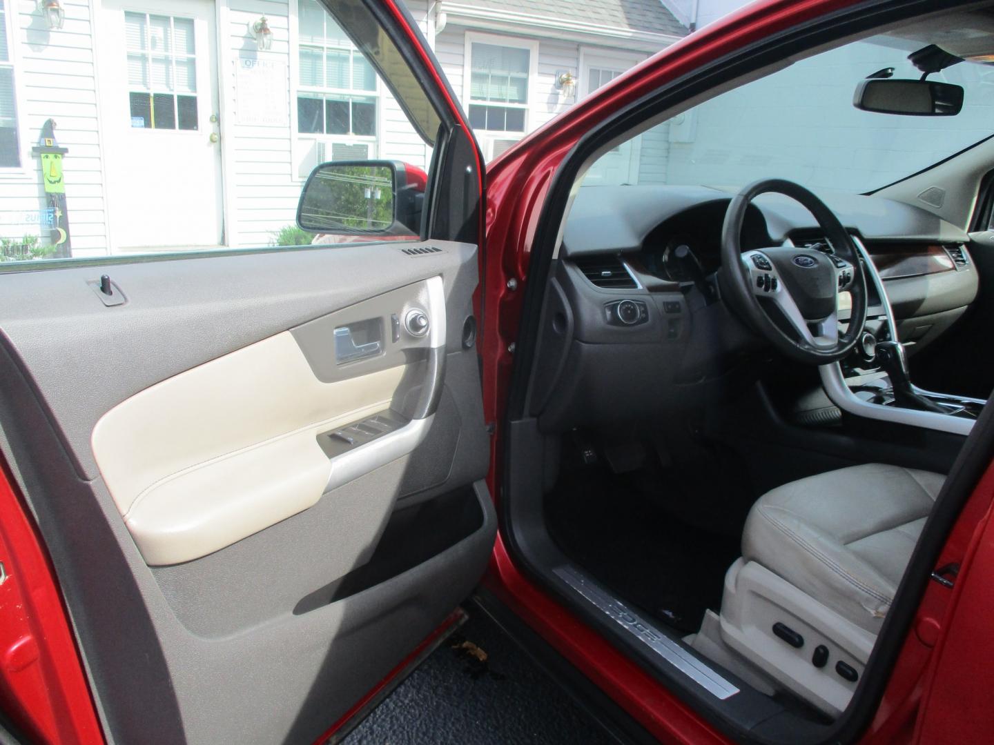 2012 RED Ford Edge Limited FWD (2FMDK3KC0CB) with an 3.5L V6 DOHC 24V engine, 6-Speed Automatic transmission, located at 540a Delsea Drive, Sewell, NJ, 08080, (987) 867-5309, 39.752560, -75.111206- Photo#14