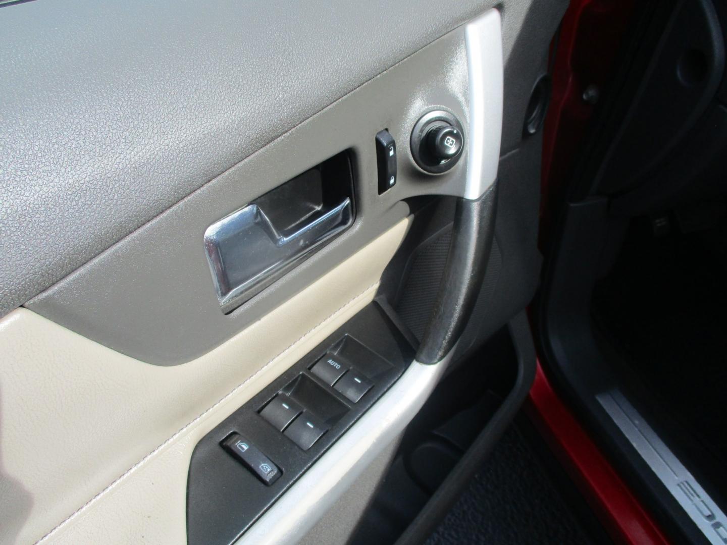 2012 RED Ford Edge Limited FWD (2FMDK3KC0CB) with an 3.5L V6 DOHC 24V engine, 6-Speed Automatic transmission, located at 540a Delsea Drive, Sewell, NJ, 08080, (987) 867-5309, 39.752560, -75.111206- Photo#15
