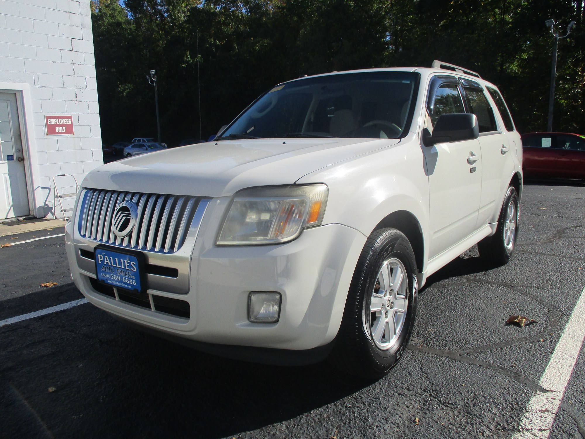 photo of 2010 Mercury Mariner I4 2WD