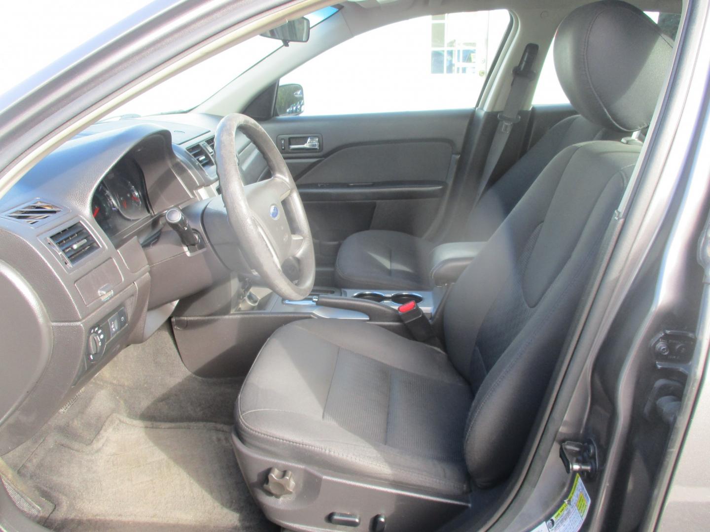 2012 GRAY Ford Fusion SE (3FAHP0HA4CR) with an 2.5L L4 DOHC 16V engine, located at 540a Delsea Drive, Sewell, NJ, 08080, (987) 867-5309, 39.752560, -75.111206- Photo#11