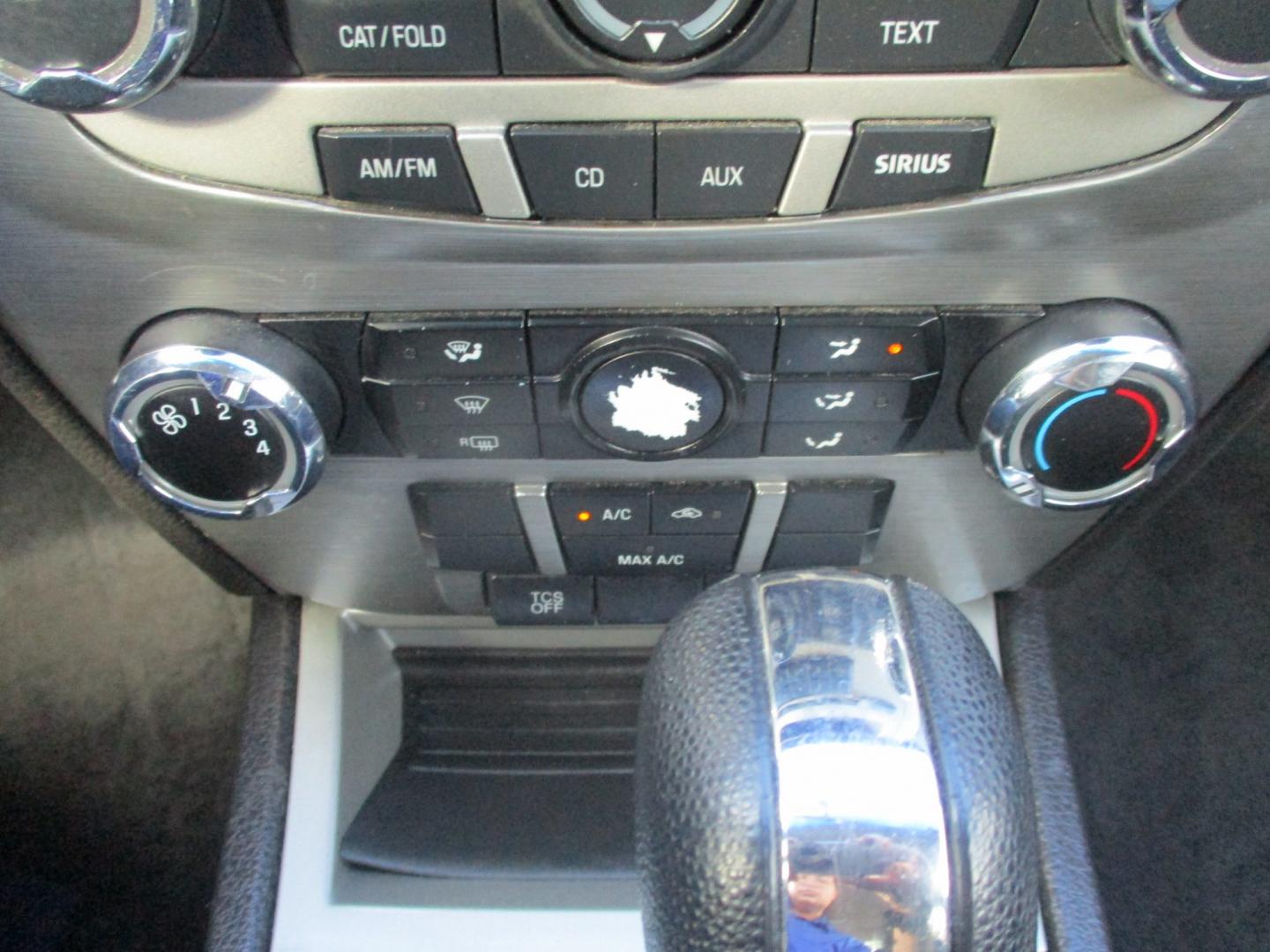 2012 GRAY Ford Fusion SE (3FAHP0HA4CR) with an 2.5L L4 DOHC 16V engine, located at 540a Delsea Drive, Sewell, NJ, 08080, (987) 867-5309, 39.752560, -75.111206- Photo#19