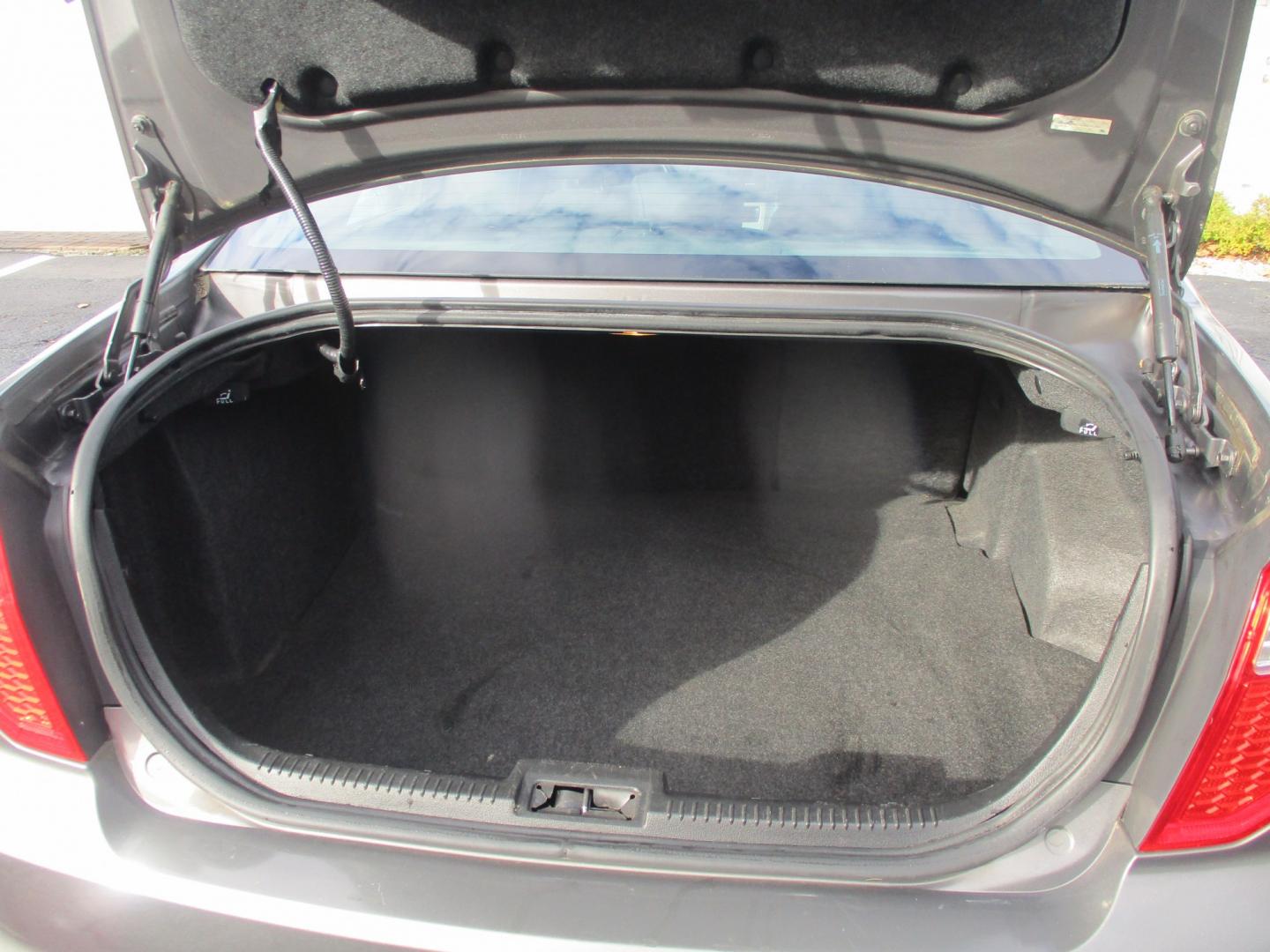 2011 GRAY Ford Fusion I4 SE (3FAHP0HA9BR) with an 2.5L L4 DOHC 16V engine, located at 540a Delsea Drive, Sewell, NJ, 08080, (987) 867-5309, 39.752560, -75.111206- Photo#28