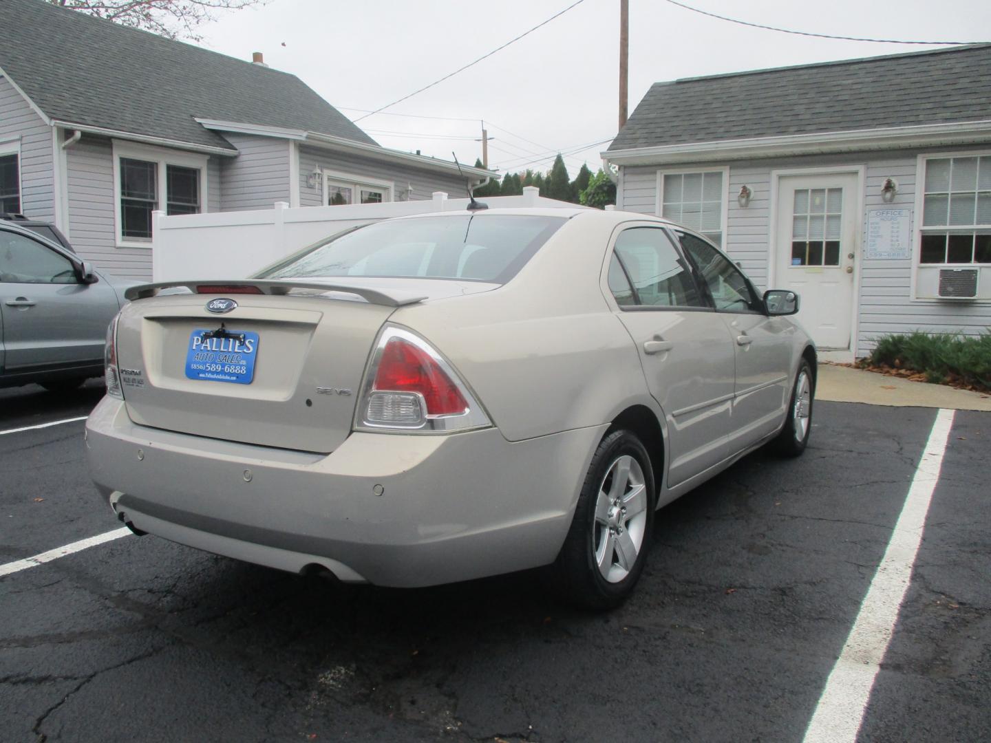 2009 GOLD Ford Fusion V6 SE (3FAHP07189R) with an 3.0L V6 DOHC 24V engine, located at 540a Delsea Drive, Sewell, NJ, 08080, (987) 867-5309, 39.752560, -75.111206- Photo#9