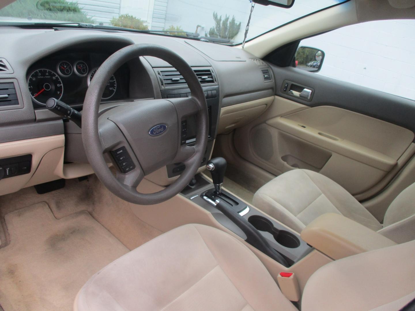 2009 GOLD Ford Fusion V6 SE (3FAHP07189R) with an 3.0L V6 DOHC 24V engine, located at 540a Delsea Drive, Sewell, NJ, 08080, (987) 867-5309, 39.752560, -75.111206- Photo#12