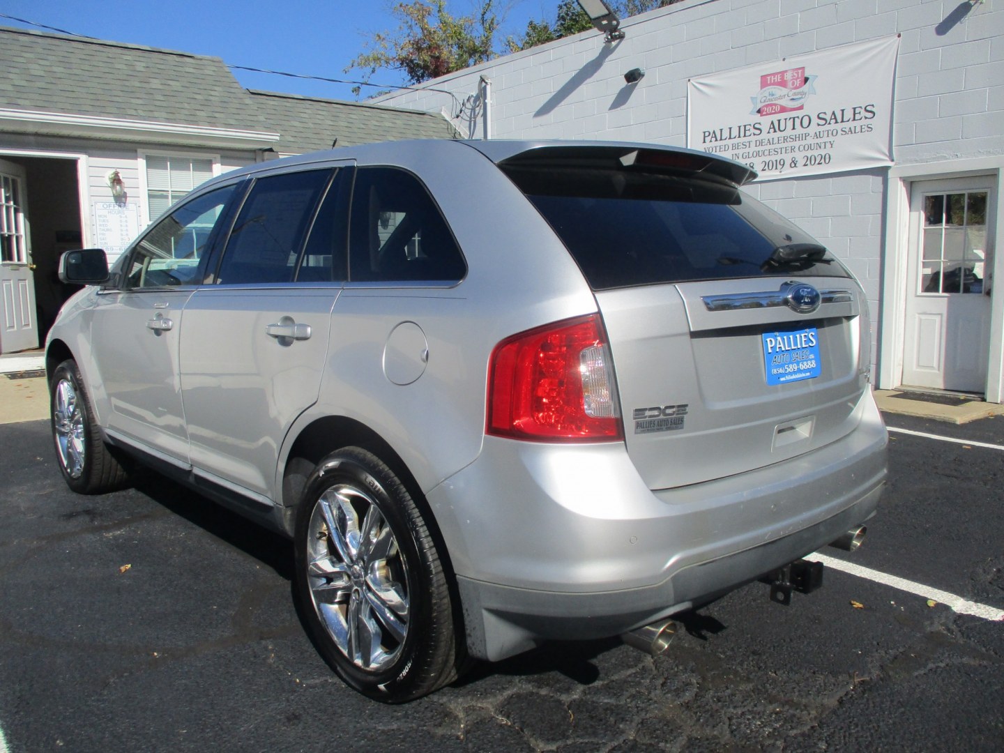 2011 SILVER Ford Edge Limited AWD (2FMDK4KC8BB) with an 3.5L V6 DOHC 24V engine, 6A transmission, located at 540a Delsea Drive, Sewell, NJ, 08080, (987) 867-5309, 39.752560, -75.111206- Photo#2