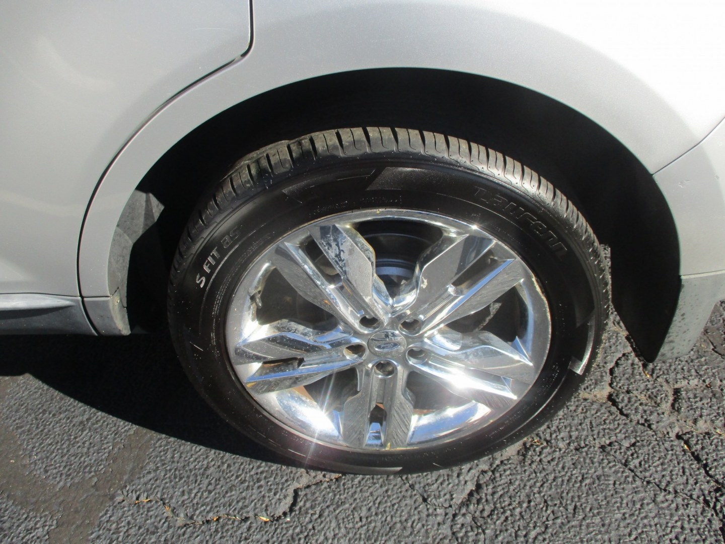 2011 SILVER Ford Edge Limited AWD (2FMDK4KC8BB) with an 3.5L V6 DOHC 24V engine, 6A transmission, located at 540a Delsea Drive, Sewell, NJ, 08080, (987) 867-5309, 39.752560, -75.111206- Photo#27