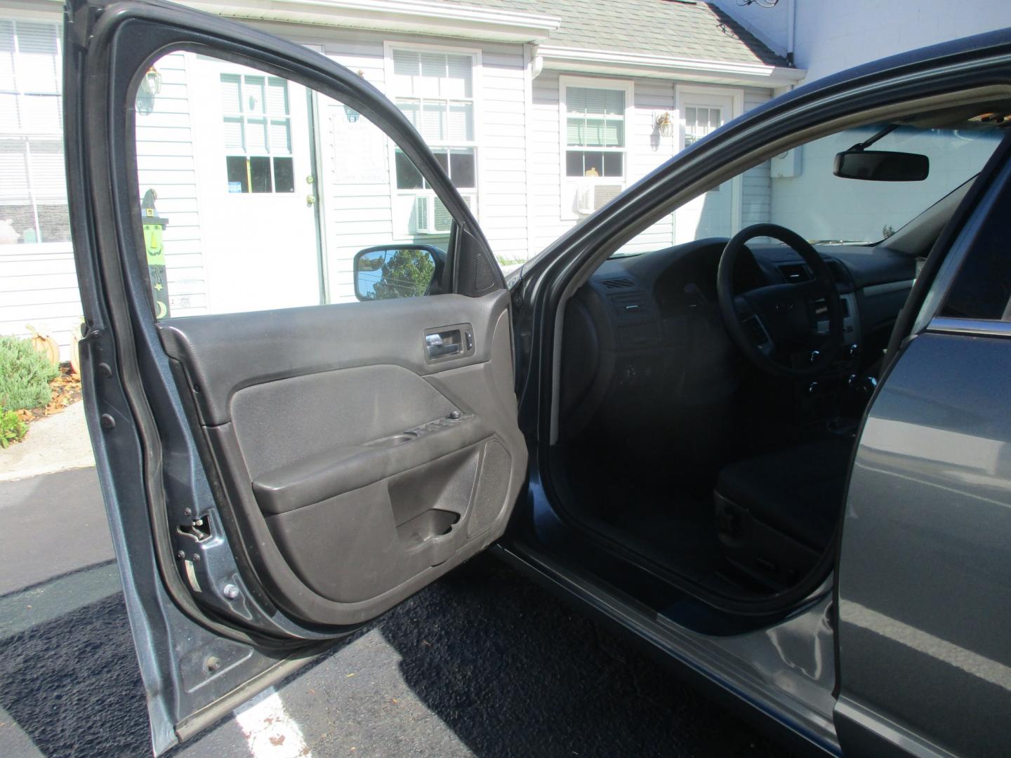 2012 BLUE Ford Fusion SE (3FAHP0HGXCR) with an 3.0L V6 DOHC 24V engine, located at 540a Delsea Drive, Sewell, NJ, 08080, (987) 867-5309, 39.752560, -75.111206- Photo#10