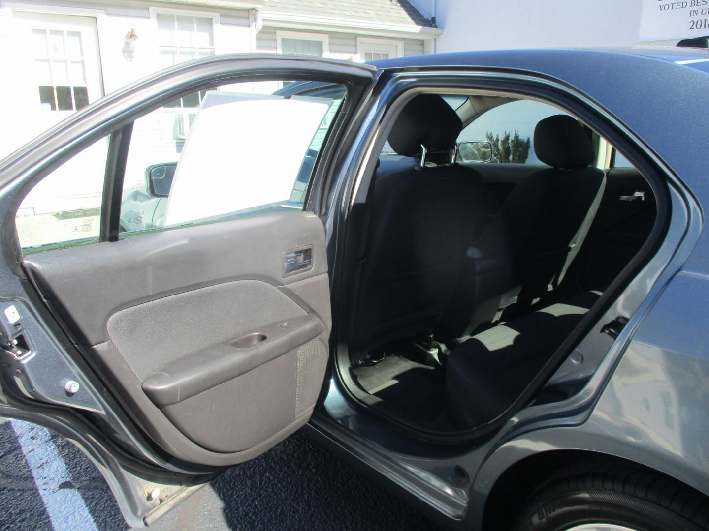 2012 BLUE Ford Fusion SE (3FAHP0HGXCR) with an 3.0L V6 DOHC 24V engine, located at 540a Delsea Drive, Sewell, NJ, 08080, (987) 867-5309, 39.752560, -75.111206- Photo#13