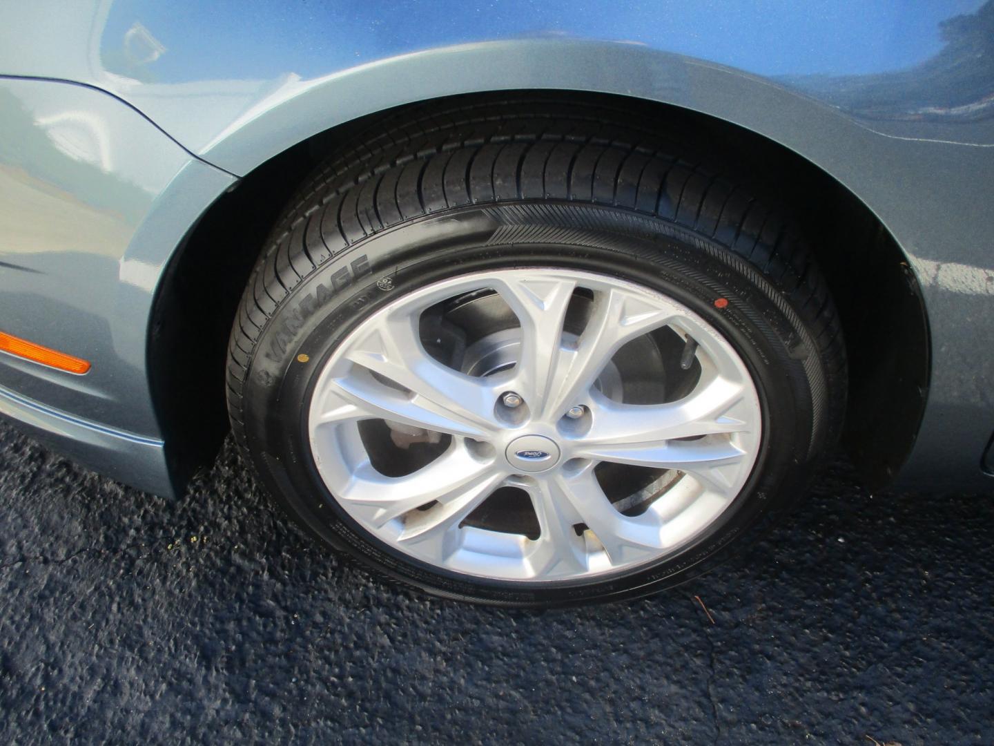 2012 BLUE Ford Fusion SE (3FAHP0HGXCR) with an 3.0L V6 DOHC 24V engine, located at 540a Delsea Drive, Sewell, NJ, 08080, (987) 867-5309, 39.752560, -75.111206- Photo#27