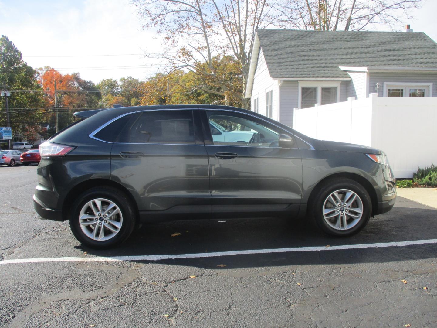 2015 GREEN Ford Edge SEL AWD (2FMTK4J87FB) with an 3.5L V6 DOHC 24V engine, 6A transmission, located at 540a Delsea Drive, Sewell, NJ, 08080, (987) 867-5309, 39.752560, -75.111206- Photo#9