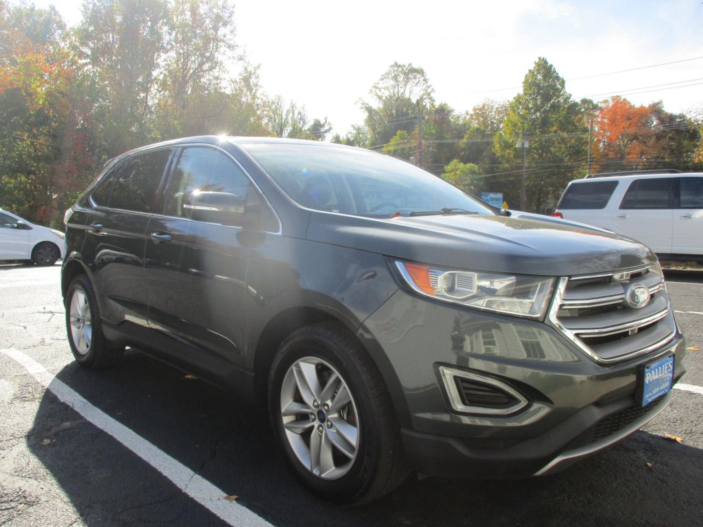 2015 GREEN Ford Edge SEL AWD (2FMTK4J87FB) with an 3.5L V6 DOHC 24V engine, 6A transmission, located at 540a Delsea Drive, Sewell, NJ, 08080, (987) 867-5309, 39.752560, -75.111206- Photo#10