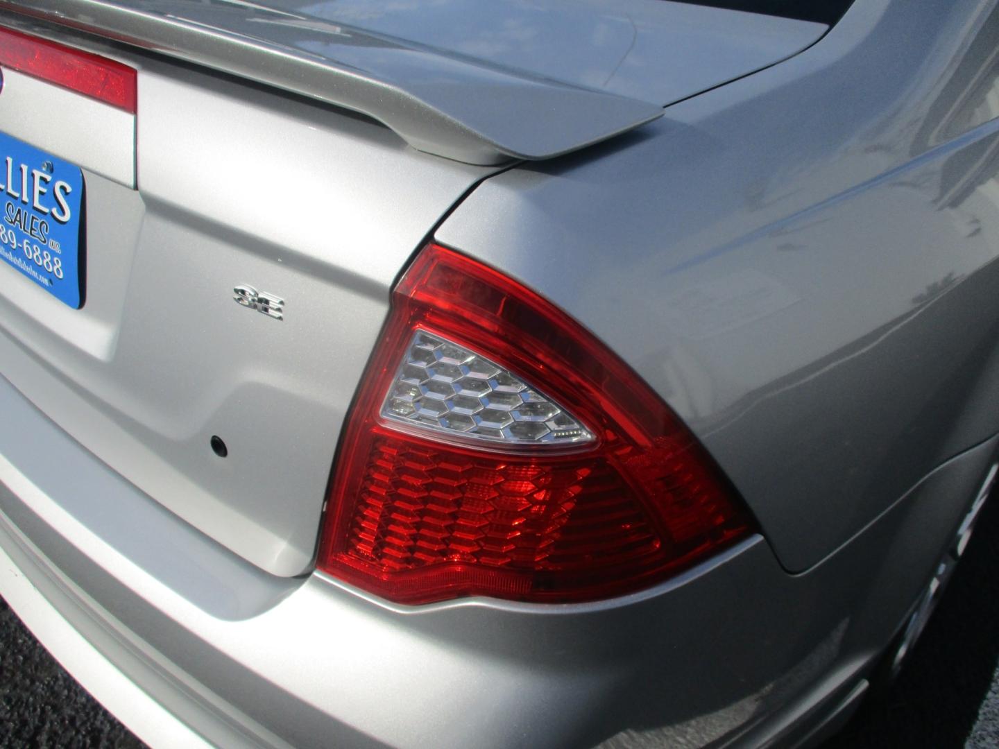 2010 SILVER Ford Fusion SE (3FAHP0HA7AR) with an 2.5L L4 DOHC 16V engine, located at 540a Delsea Drive, Sewell, NJ, 08080, (987) 867-5309, 39.752560, -75.111206- Photo#7
