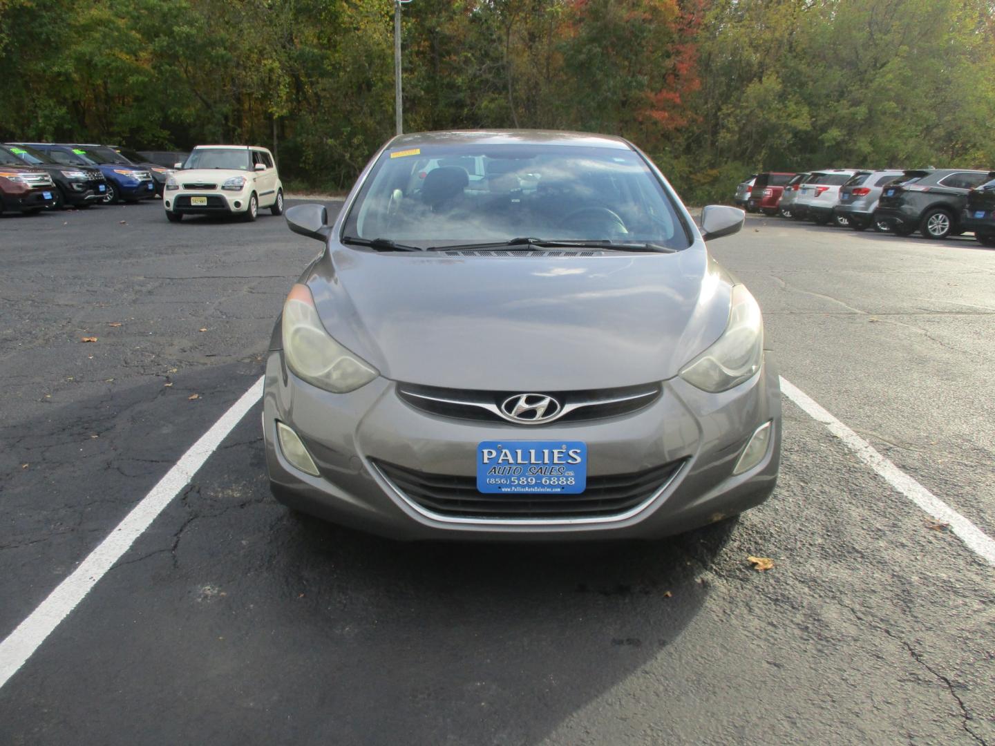 2013 GRAY Hyundai Elantra Limited (5NPDH4AE1DH) with an 1.8L L4 DOHC 16V engine, 6-Speed Automatic transmission, located at 540a Delsea Drive, Sewell, NJ, 08080, (987) 867-5309, 39.752560, -75.111206- Photo#10