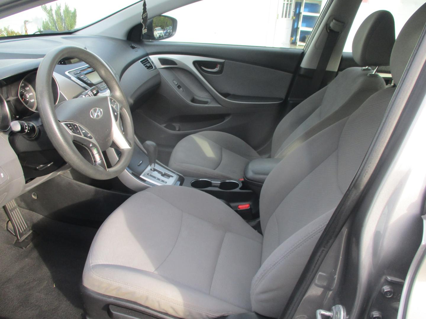 2013 GRAY Hyundai Elantra Limited (5NPDH4AE1DH) with an 1.8L L4 DOHC 16V engine, 6-Speed Automatic transmission, located at 540a Delsea Drive, Sewell, NJ, 08080, (987) 867-5309, 39.752560, -75.111206- Photo#11