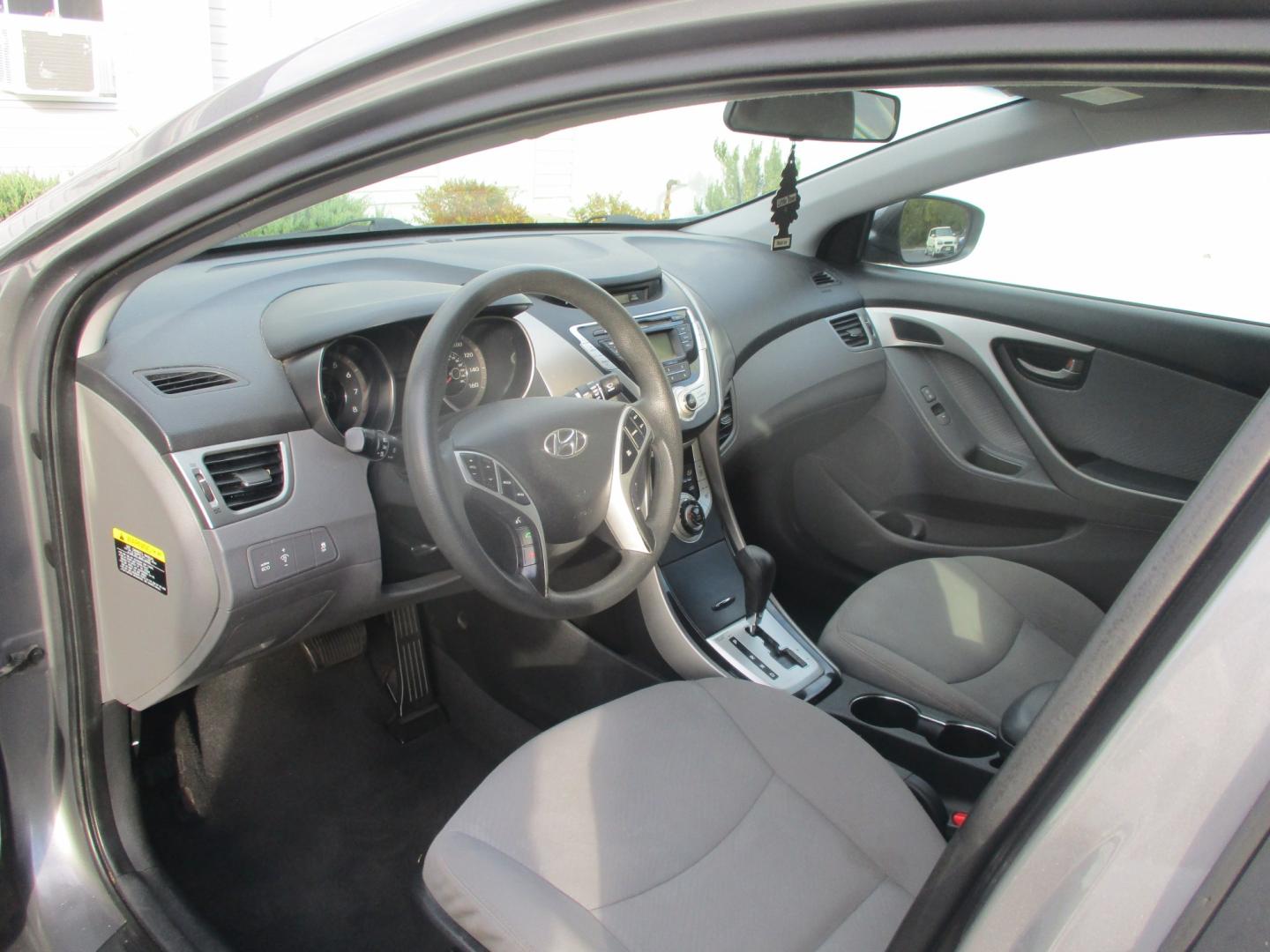 2013 GRAY Hyundai Elantra Limited (5NPDH4AE1DH) with an 1.8L L4 DOHC 16V engine, 6-Speed Automatic transmission, located at 540a Delsea Drive, Sewell, NJ, 08080, (987) 867-5309, 39.752560, -75.111206- Photo#12