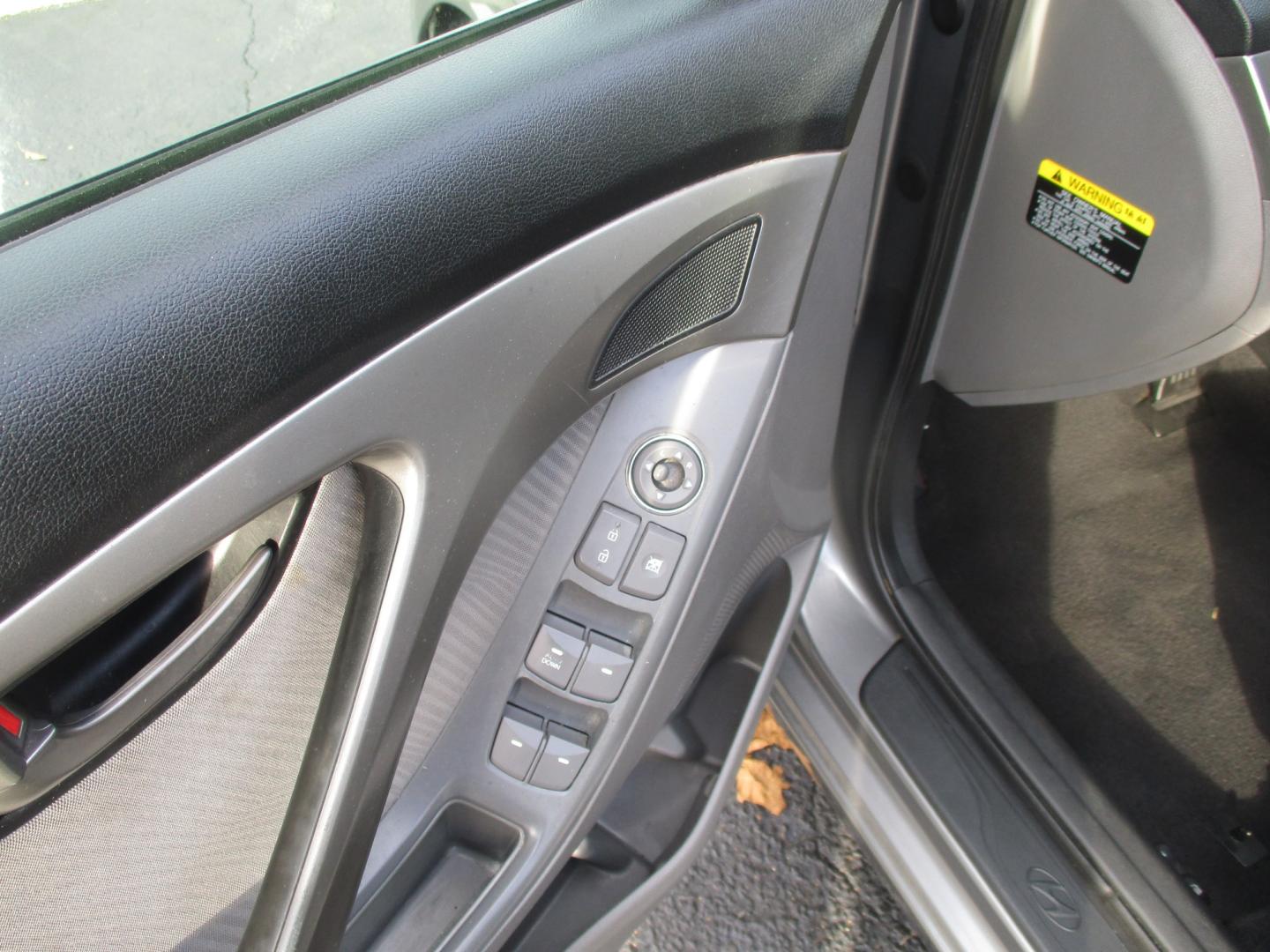 2013 GRAY Hyundai Elantra Limited (5NPDH4AE1DH) with an 1.8L L4 DOHC 16V engine, 6-Speed Automatic transmission, located at 540a Delsea Drive, Sewell, NJ, 08080, (987) 867-5309, 39.752560, -75.111206- Photo#14