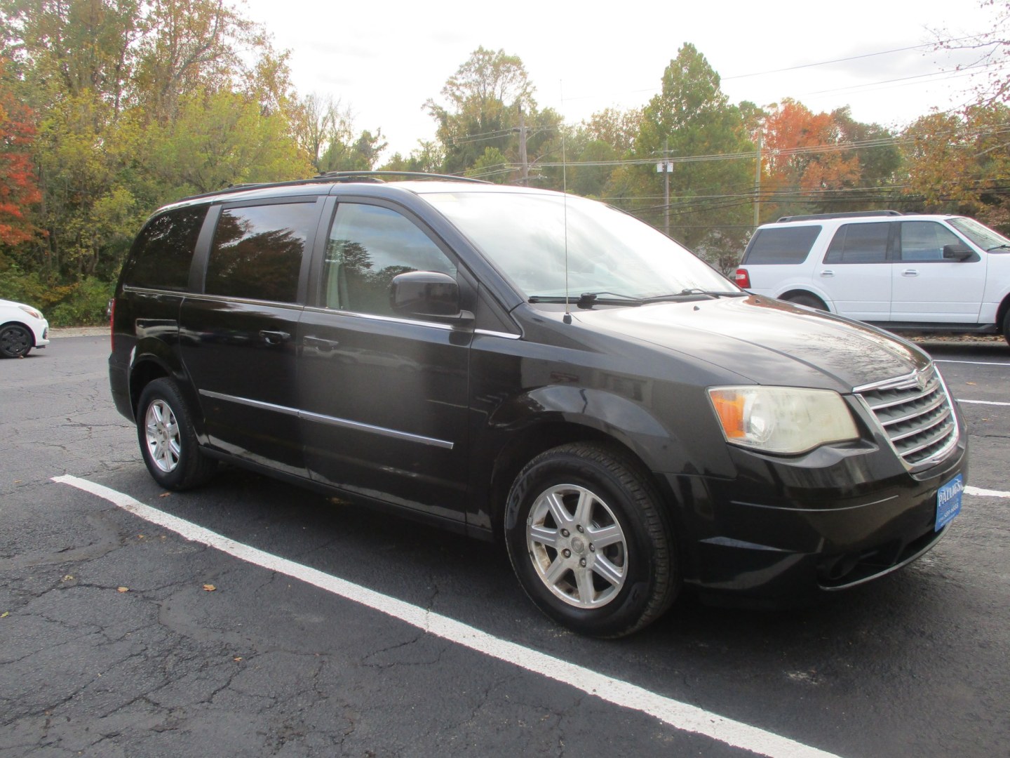 2009 BLACK Chrysler Town & Country Touring (2A8HR54159R) , 6A OD transmission, located at 540a Delsea Drive, Sewell, NJ, 08080, (987) 867-5309, 39.752560, -75.111206- Photo#10