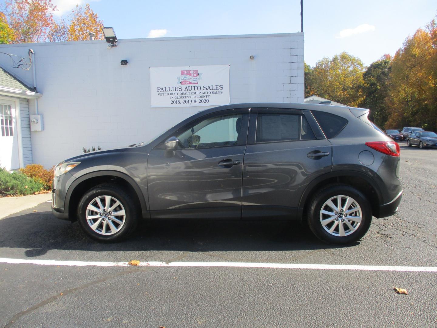 2015 GRAY Mazda CX-5 Touring AWD (JM3KE4CYXF0) with an 2.5L L4 DOHC 16V engine, 6-Speed Automatic transmission, located at 540a Delsea Drive, Sewell, NJ, 08080, (987) 867-5309, 39.752560, -75.111206- Photo#1