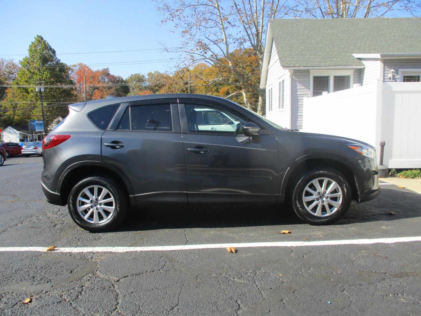 2015 GRAY Mazda CX-5 Touring AWD (JM3KE4CYXF0) with an 2.5L L4 DOHC 16V engine, 6-Speed Automatic transmission, located at 540a Delsea Drive, Sewell, NJ, 08080, (987) 867-5309, 39.752560, -75.111206- Photo#5