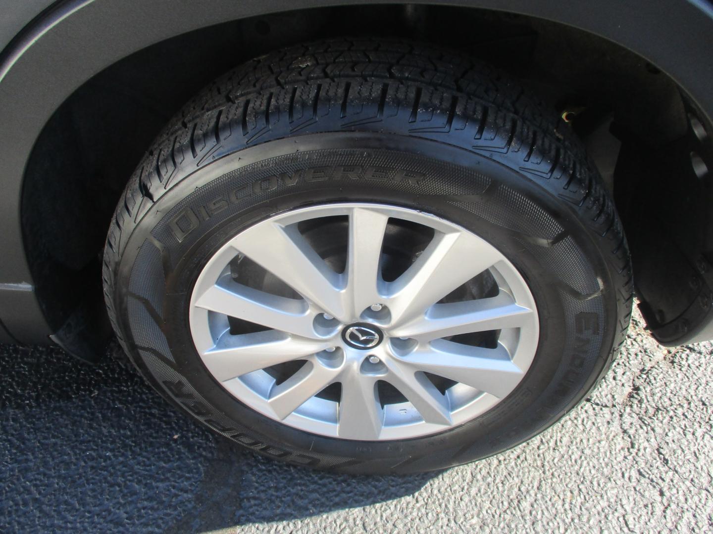 2015 GRAY Mazda CX-5 Touring AWD (JM3KE4CYXF0) with an 2.5L L4 DOHC 16V engine, 6-Speed Automatic transmission, located at 540a Delsea Drive, Sewell, NJ, 08080, (987) 867-5309, 39.752560, -75.111206- Photo#24