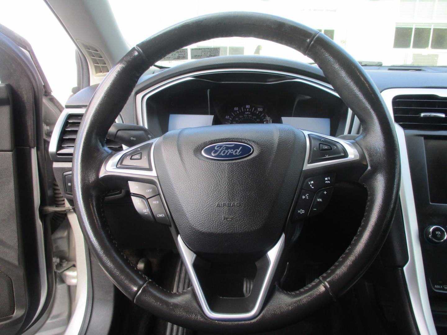 2015 SILVER Ford Fusion SE (3FA6P0H73FR) with an 2.5L L4 DOHC 16V engine, located at 540a Delsea Drive, Sewell, NJ, 08080, (987) 867-5309, 39.752560, -75.111206- Photo#16