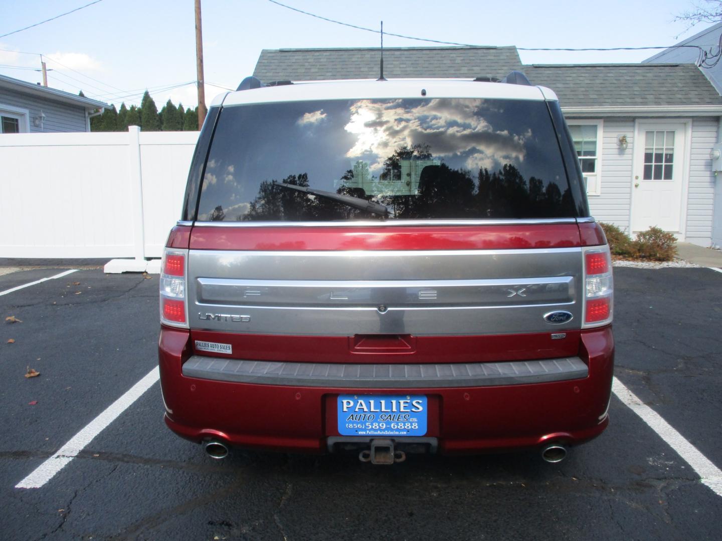 2014 RED Ford Flex Limited AWD (2FMHK6D85EB) with an 3.5L V6 DOHC 24V engine, 6-Speed Automatic Overdrive transmission, located at 540a Delsea Drive, Sewell, NJ, 08080, (987) 867-5309, 39.752560, -75.111206- Photo#3