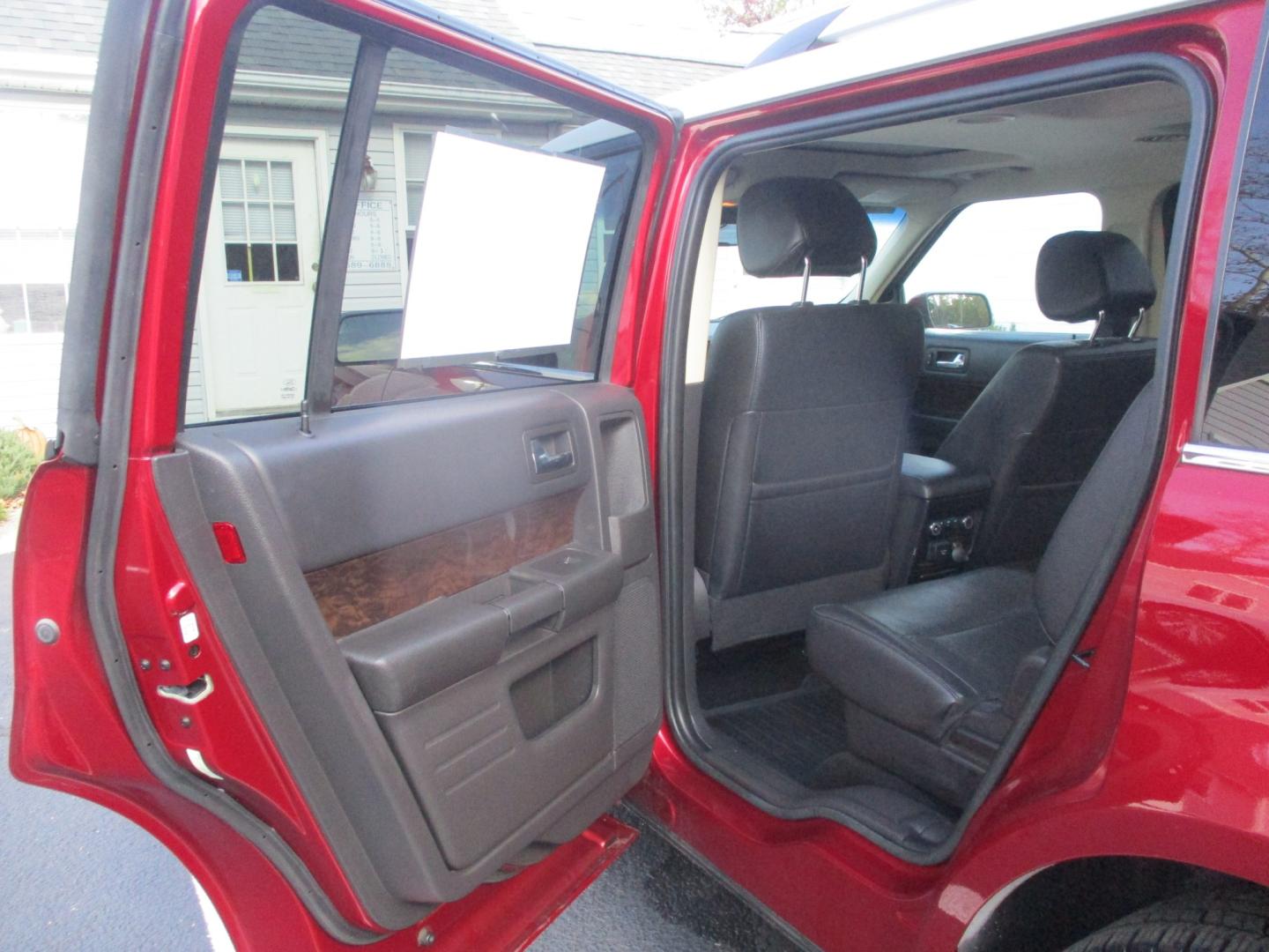 2014 RED Ford Flex Limited AWD (2FMHK6D85EB) with an 3.5L V6 DOHC 24V engine, 6-Speed Automatic Overdrive transmission, located at 540a Delsea Drive, Sewell, NJ, 08080, (987) 867-5309, 39.752560, -75.111206- Photo#12